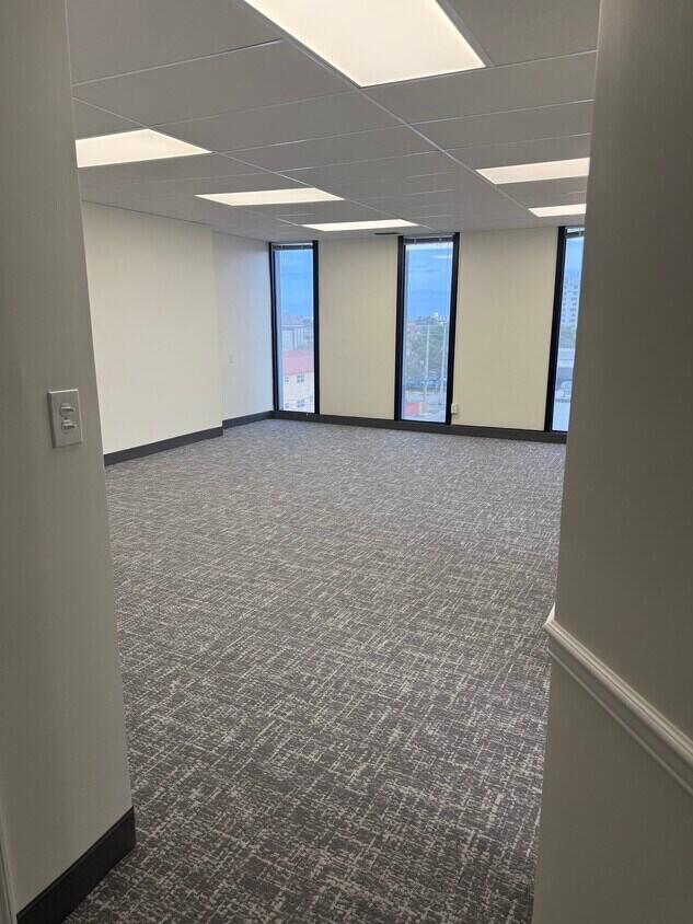 Foto de propiedad en 2929 E Commercial Boulevard 500, Fort Lauderdale, FL 33308 Fort Lauderdale con MLS# 