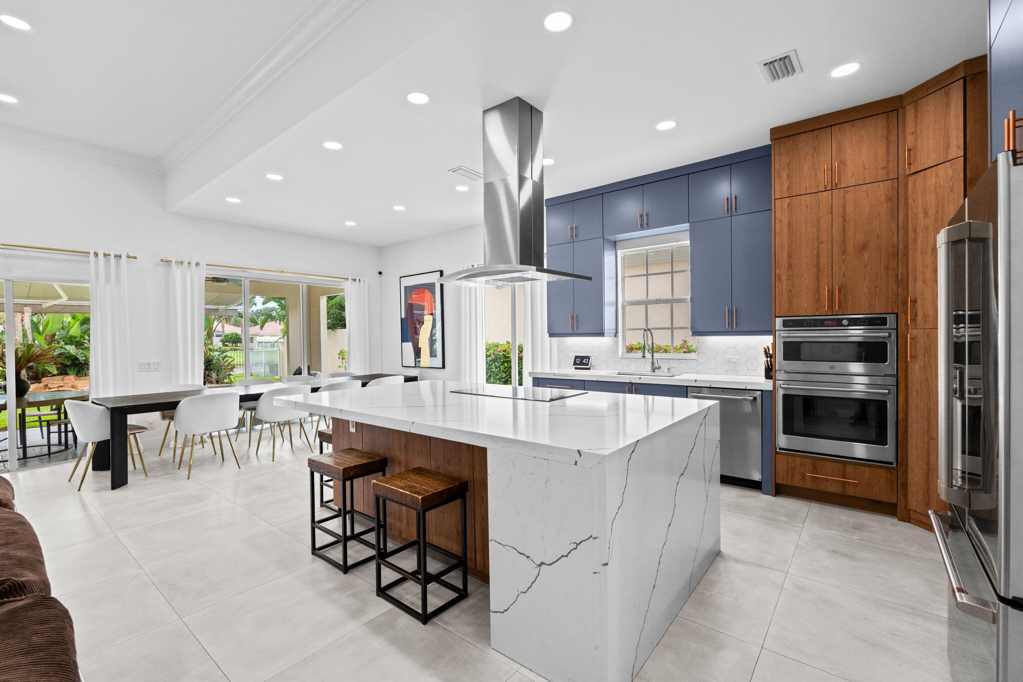 Foto de propiedad en 8342 Dominica Place, Wellington, FL 33414 Wellington con MLS# 