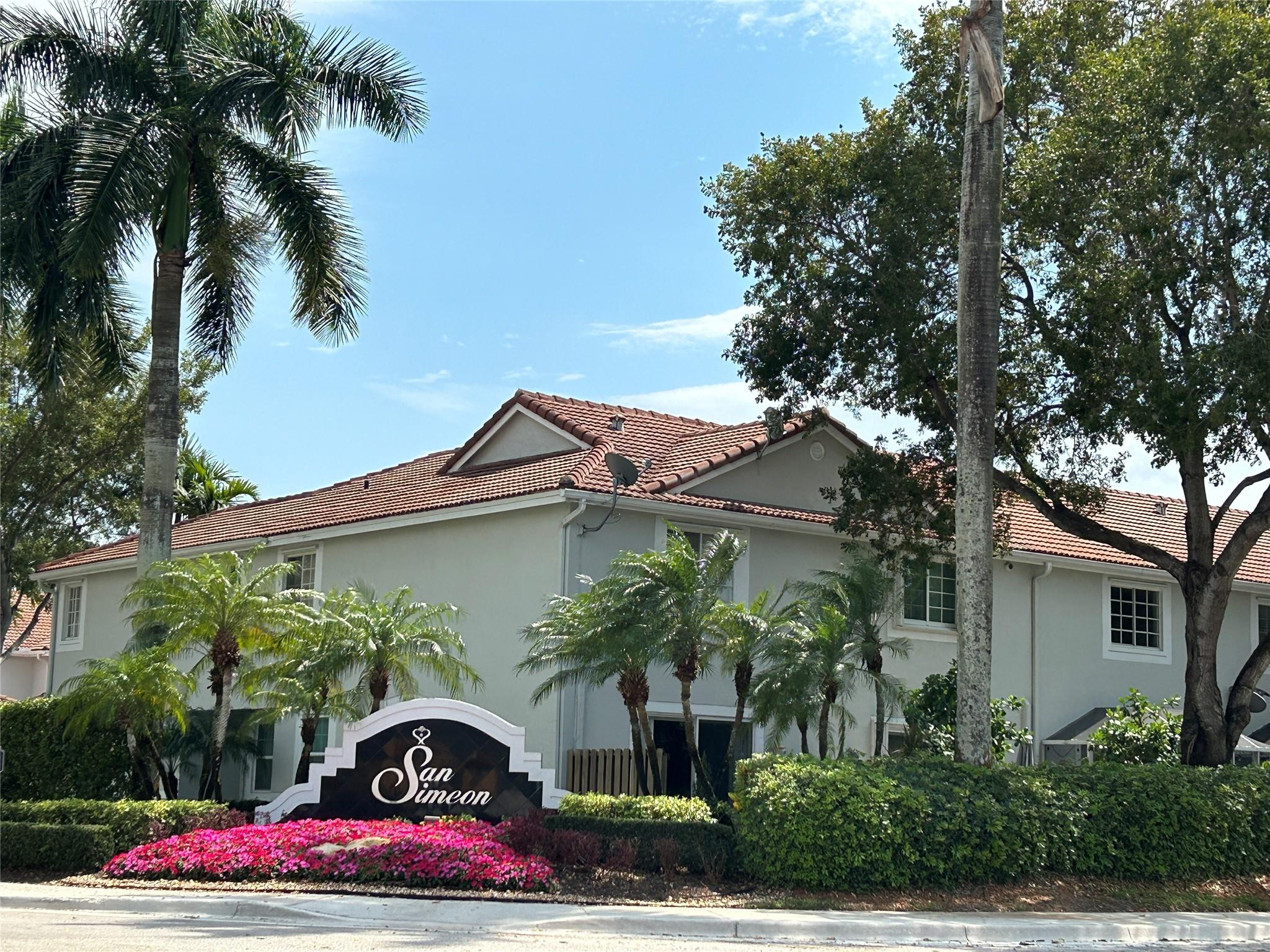 Foto de propiedad en 3730 San Simeon Circle, Weston, FL 33331 Weston con MLS# 