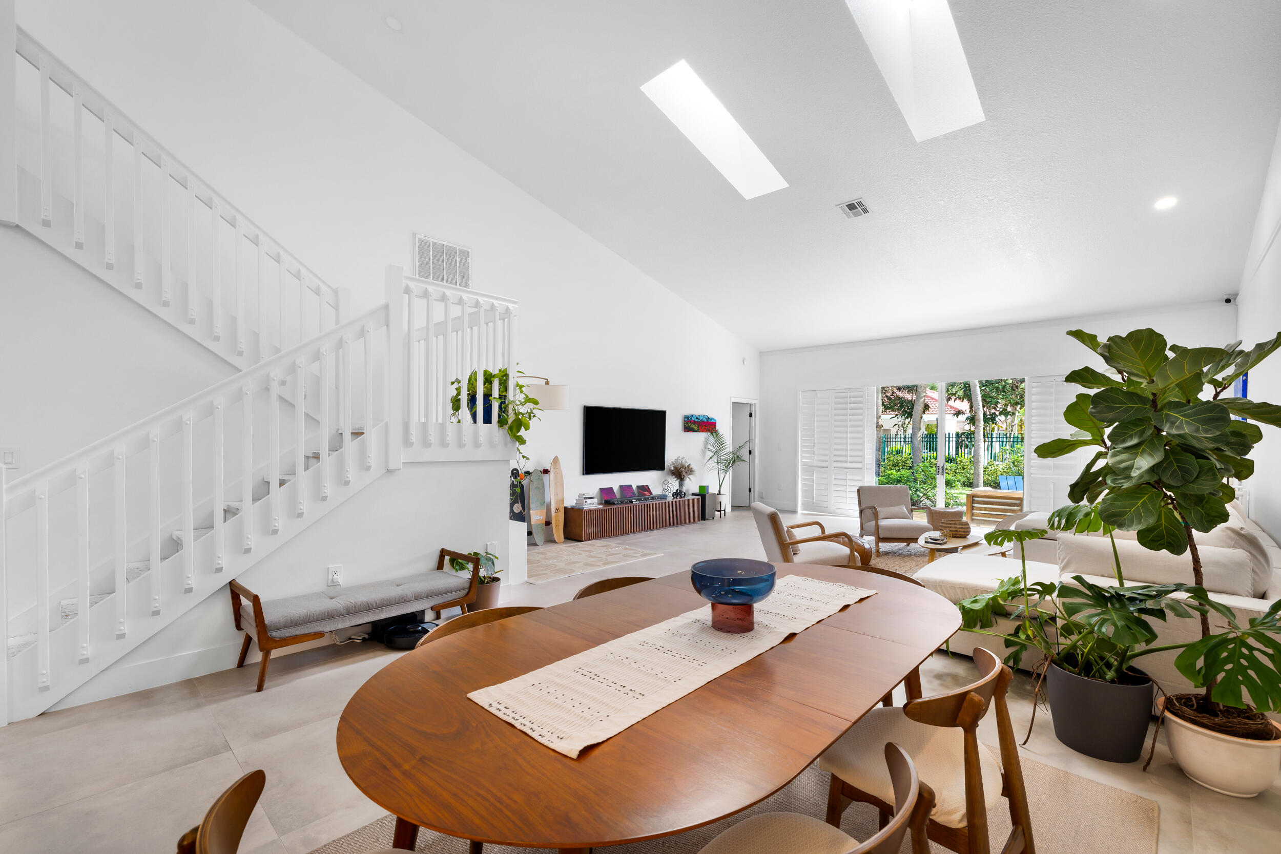 En Renta 4117 W Palm Aire Drive B2, Pompano Beach, FL 33069, Pompano Beach, FL 33069