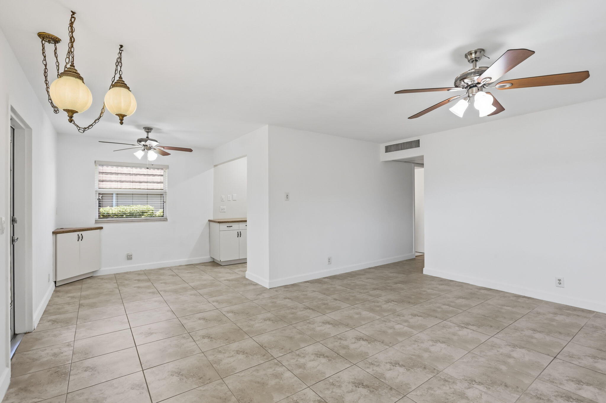 En Venta 164 Seville G, Delray Beach, FL 33446, Delray Beach, FL 33446