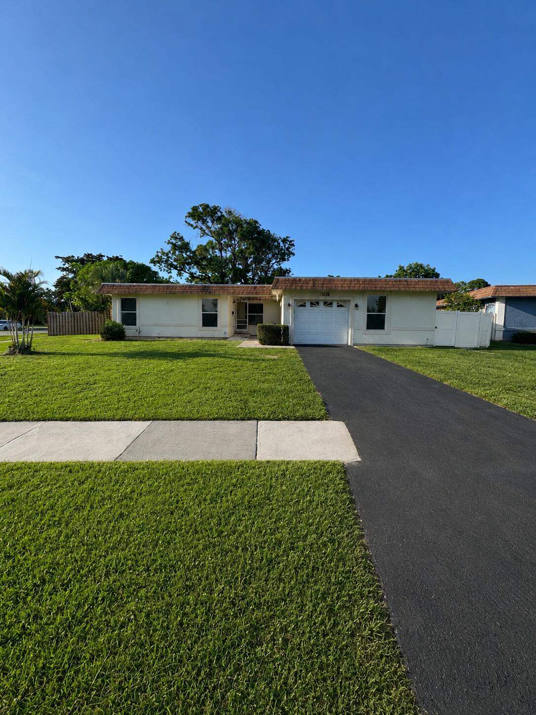 En Renta 7816 NW 70th Terrace, Tamarac, FL 33321, Tamarac, FL 33321