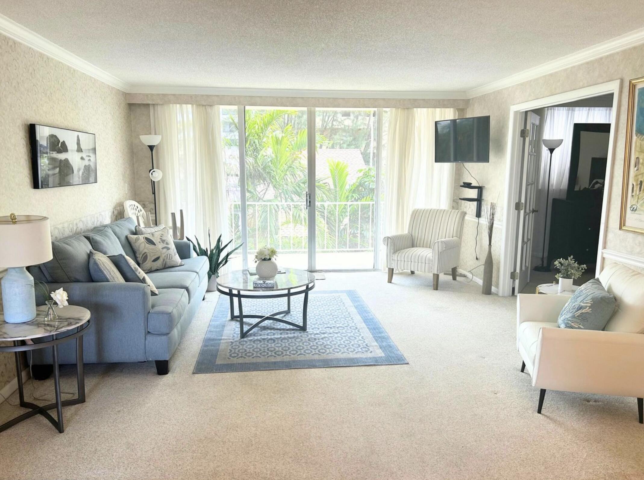 Foto de propiedad en 3575 S Ocean Boulevard 307, South Palm Beach, FL 33480 South Palm Beach con MLS# 