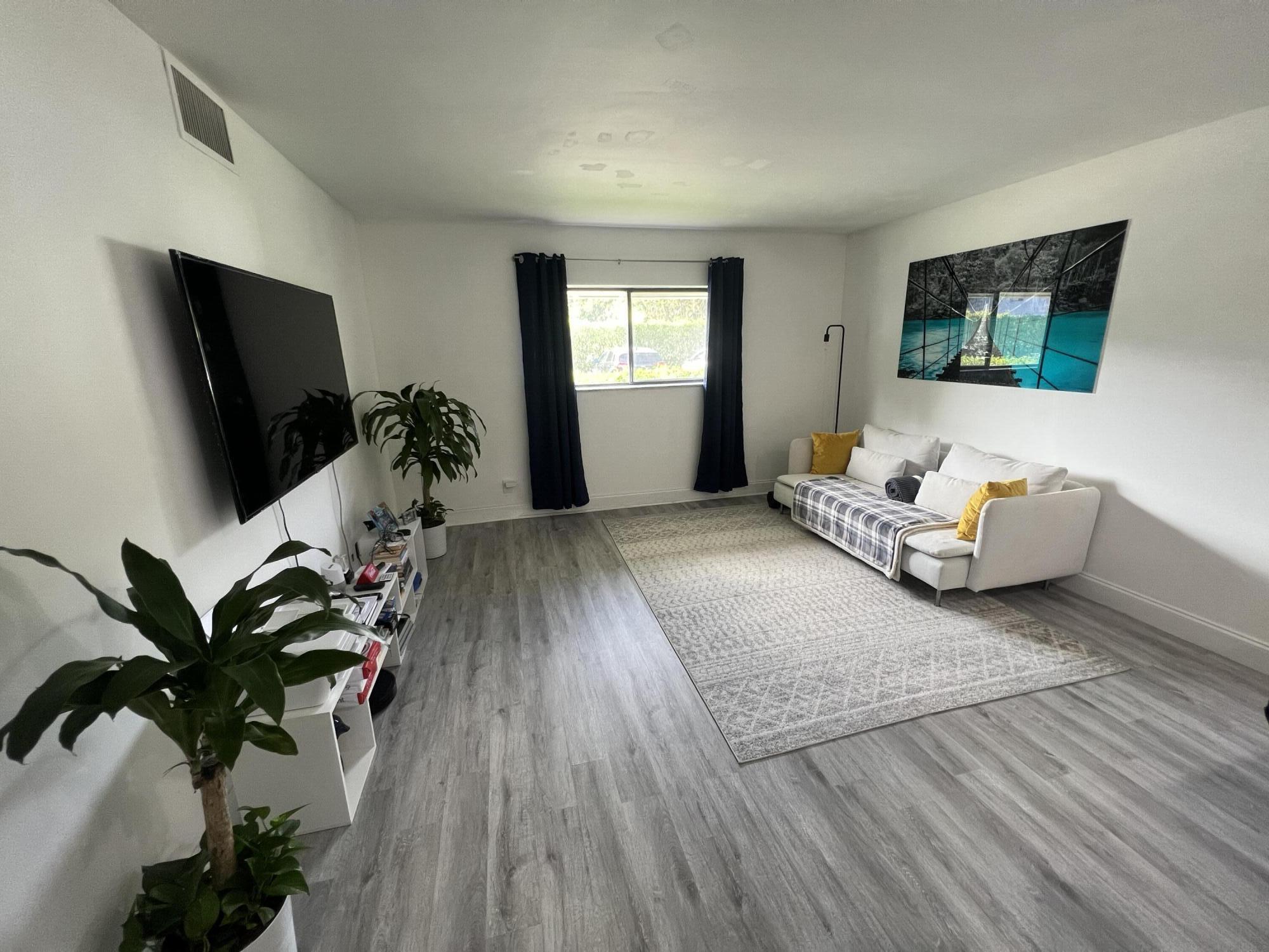 Foto de propiedad en 825 NW 13th Street 1140, Boca Raton, FL 33486 Boca Raton con MLS# 