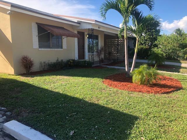 Foto de propiedad en 817 S B Street, Lake Worth Beach, FL 33460 Lake Worth Beach con MLS# 