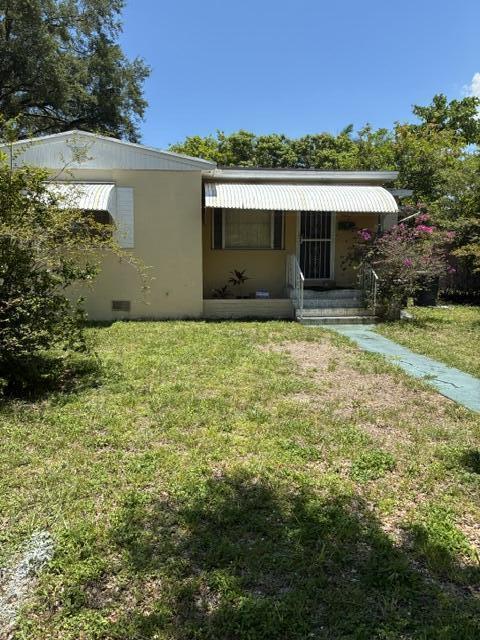 Foto de propiedad en 800 NW 133rd Street, North Miami, FL 33168 North Miami con MLS# 