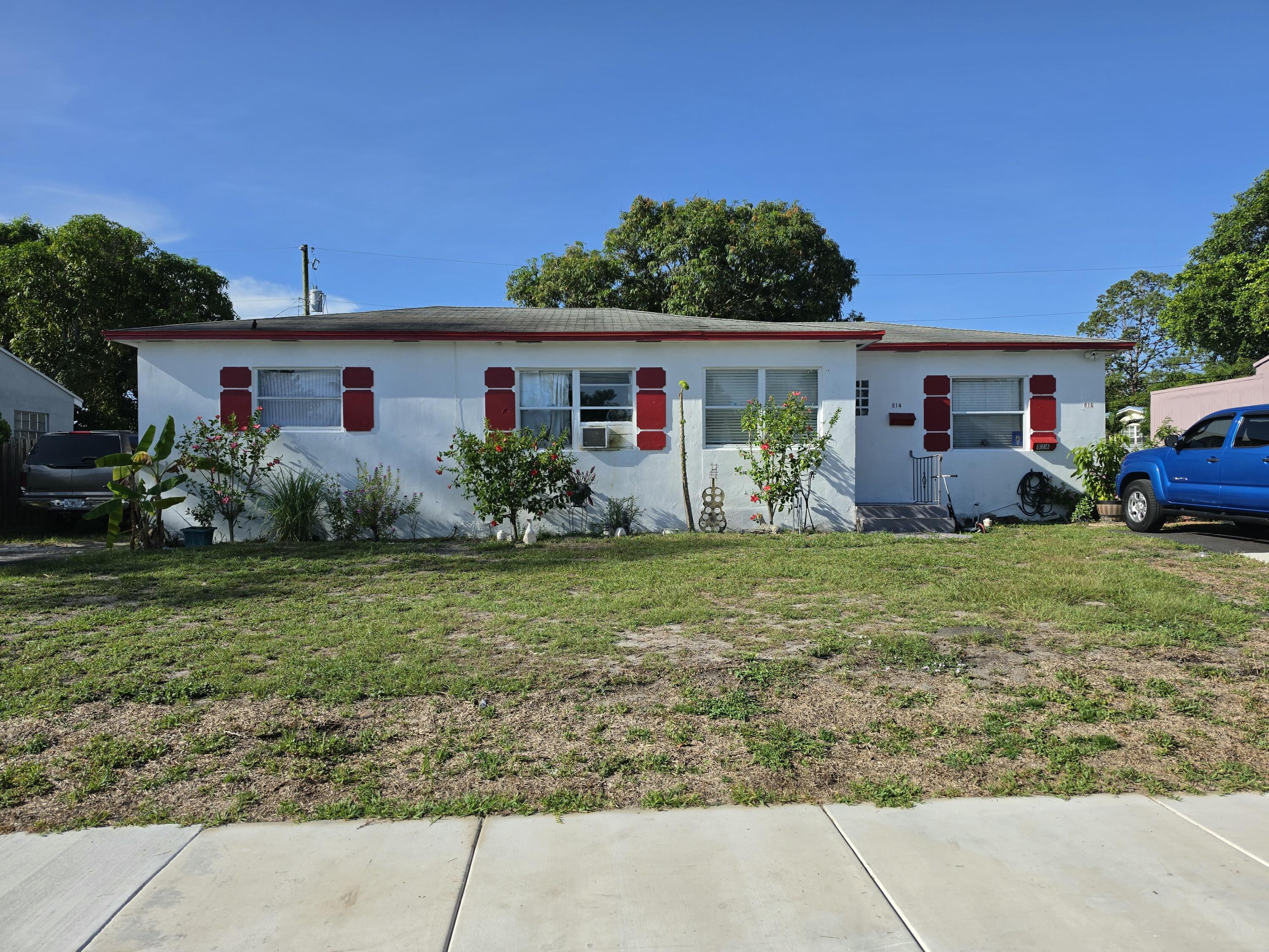 Foto de propiedad en 814 42nd Street, West Palm Beach, FL 33407 West Palm Beach con MLS# 
