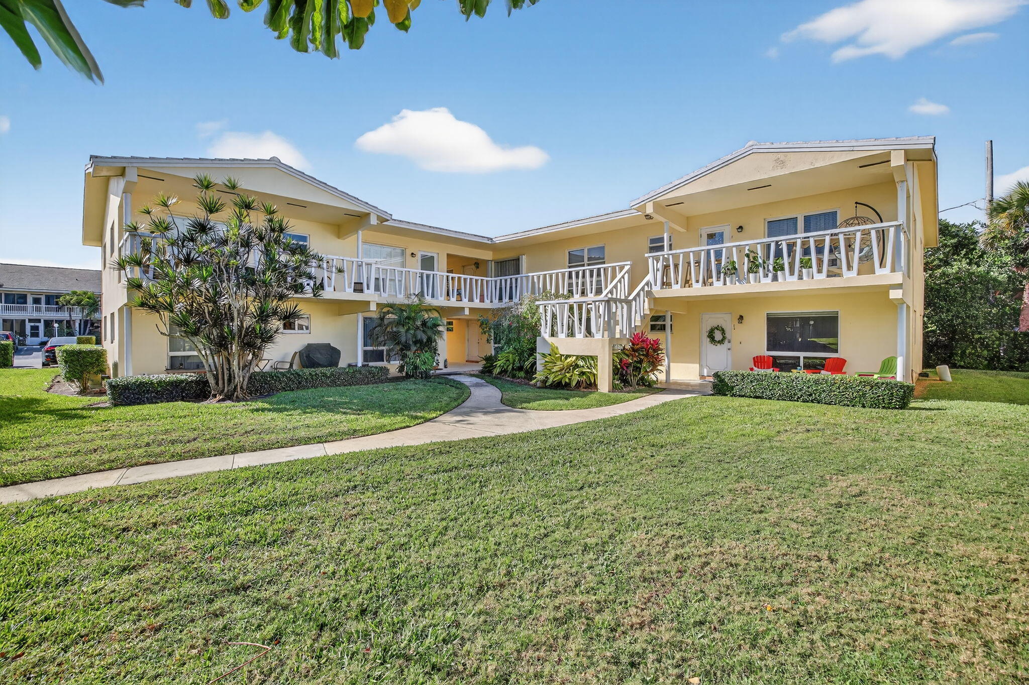 Foto de propiedad en 2755 NE 28th Avenue E2, Lighthouse Point, FL 33064 Lighthouse Point con MLS# 