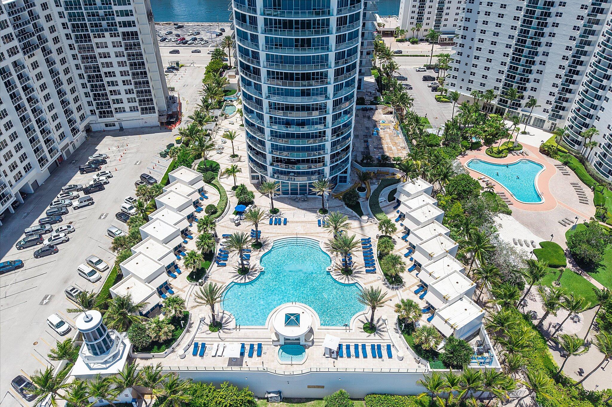 Foto de propiedad en 3101 S Ocean Drive 2707, Hollywood, FL 33019 Hollywood con MLS# 