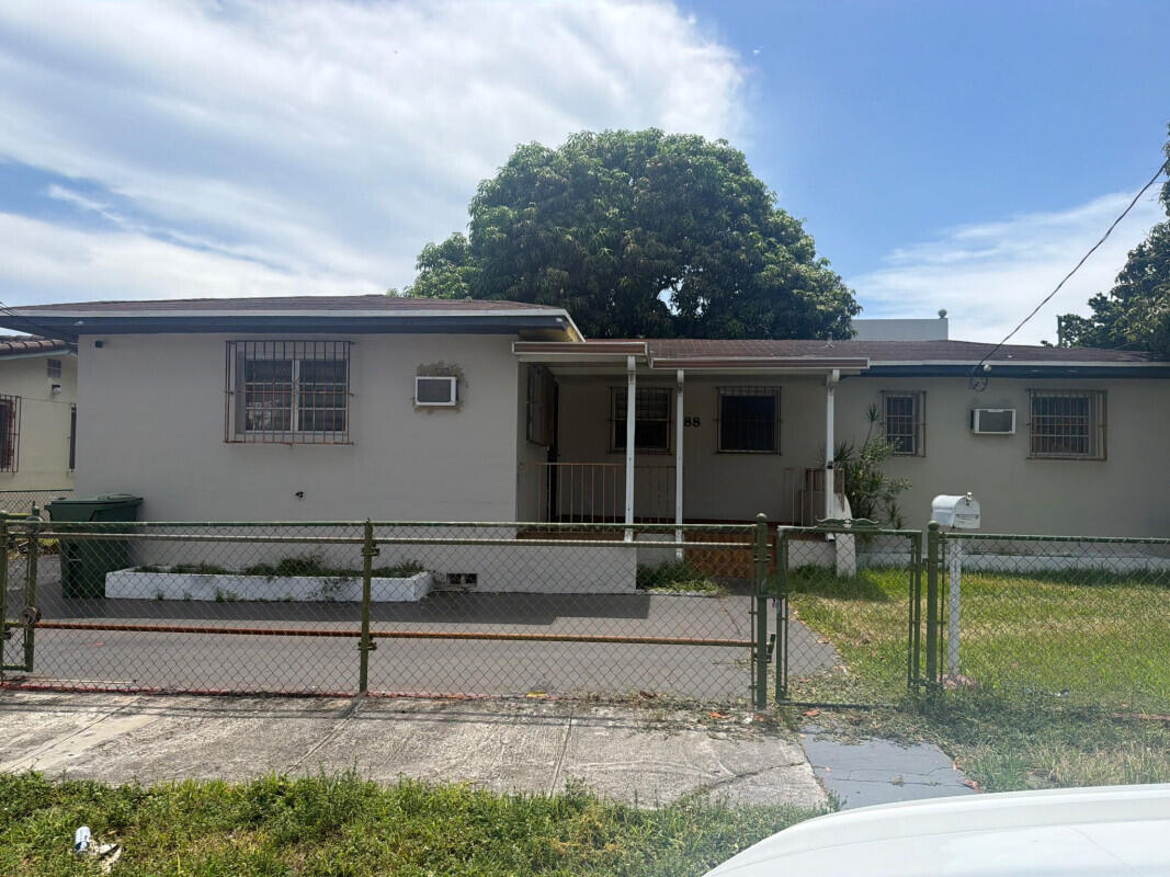 Vendido 88 NW 18th Avenue, Miami, FL 33125, Miami, FL 33125
