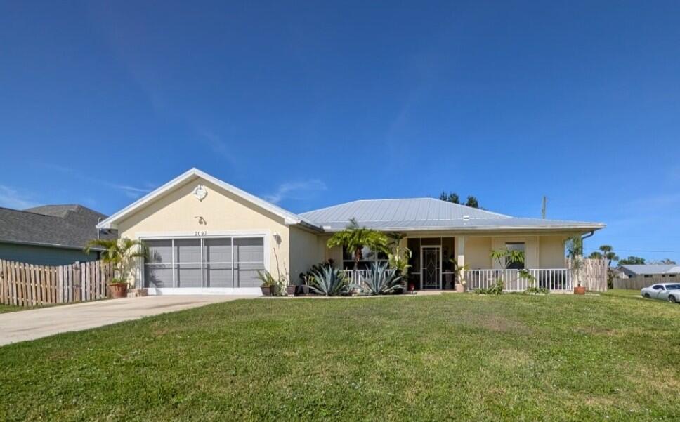 Foto de propiedad en 2097 SW Larchmont Lane, Port St. Lucie, FL 34984 Port St. Lucie con MLS# 