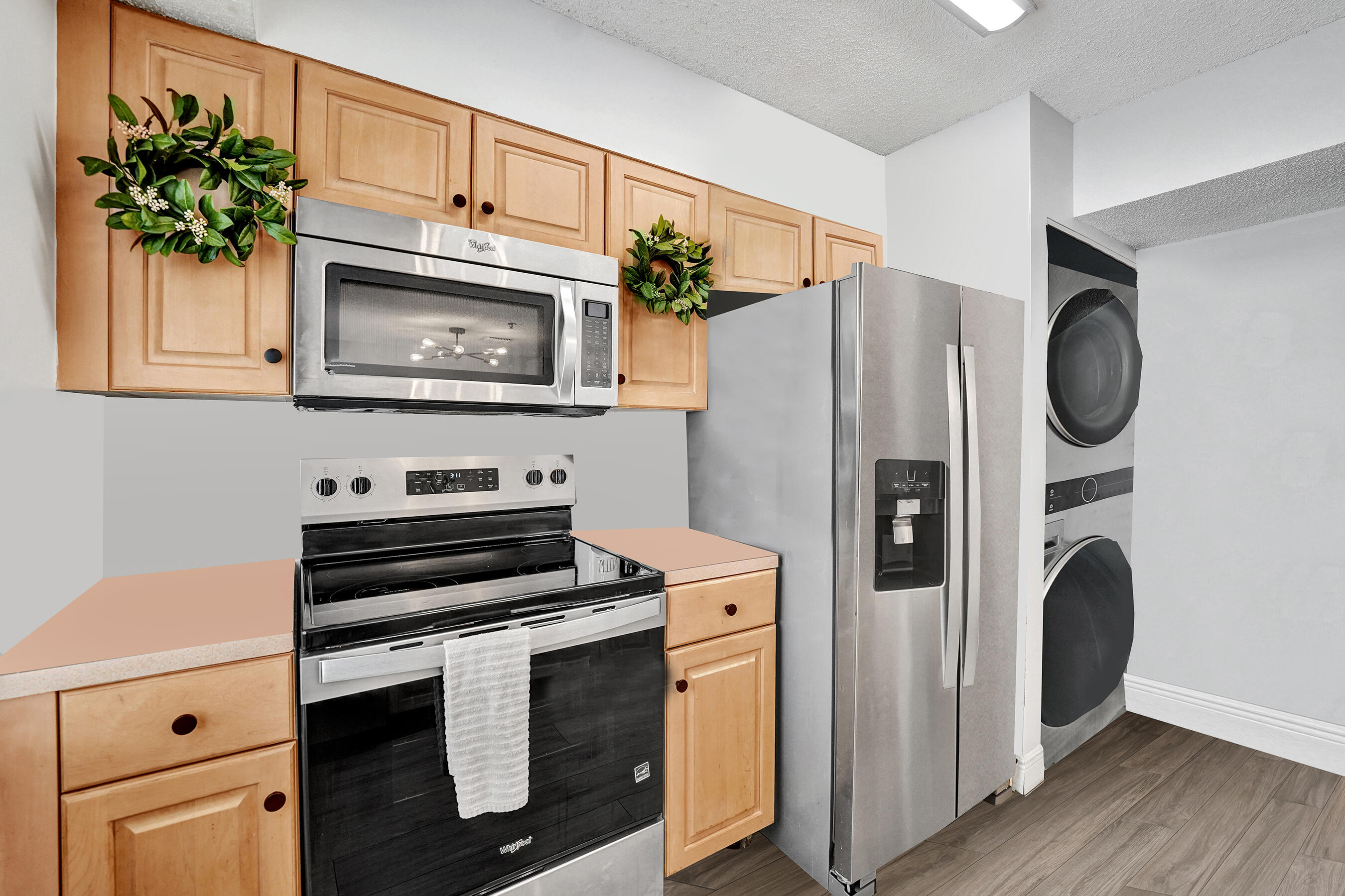 Foto de propiedad en 173 Riviera Circle, Weston, FL 33326 Weston con MLS# 