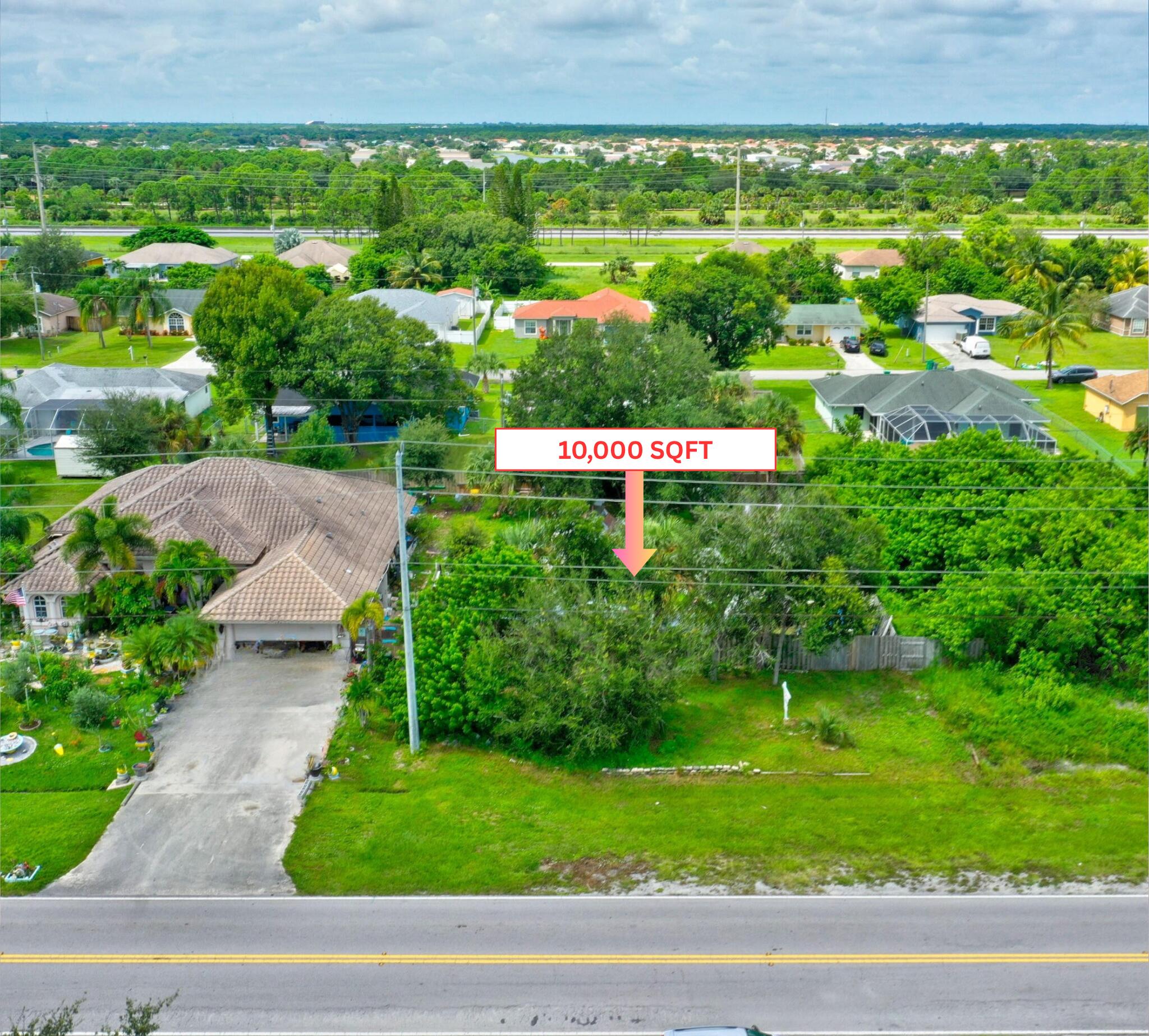 Foto de propiedad en 542 NW Bayshore Boulevard, Port St. Lucie, FL 34983 Port St. Lucie con MLS# 