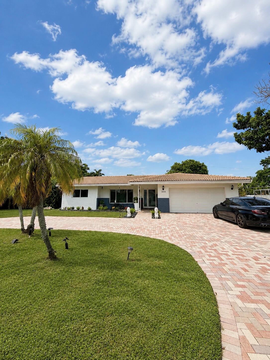 Foto de propiedad en 3608 NW 82nd Avenue, Coral Springs, FL 33065 Coral Springs con MLS# 