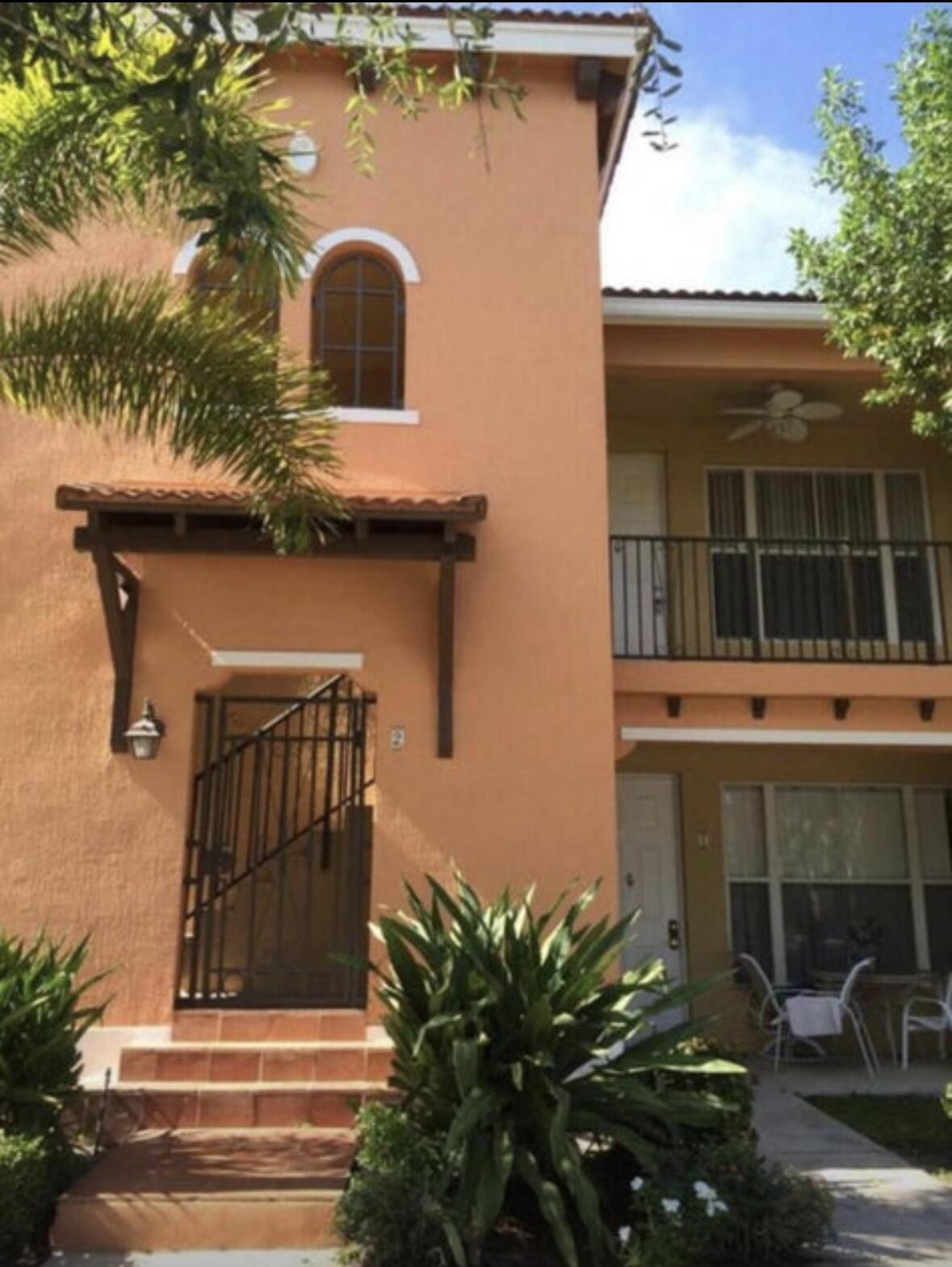 En Renta 3545 Forest Hill Boulevard 2, Palm Springs, FL 33406, Palm Springs, FL 33406