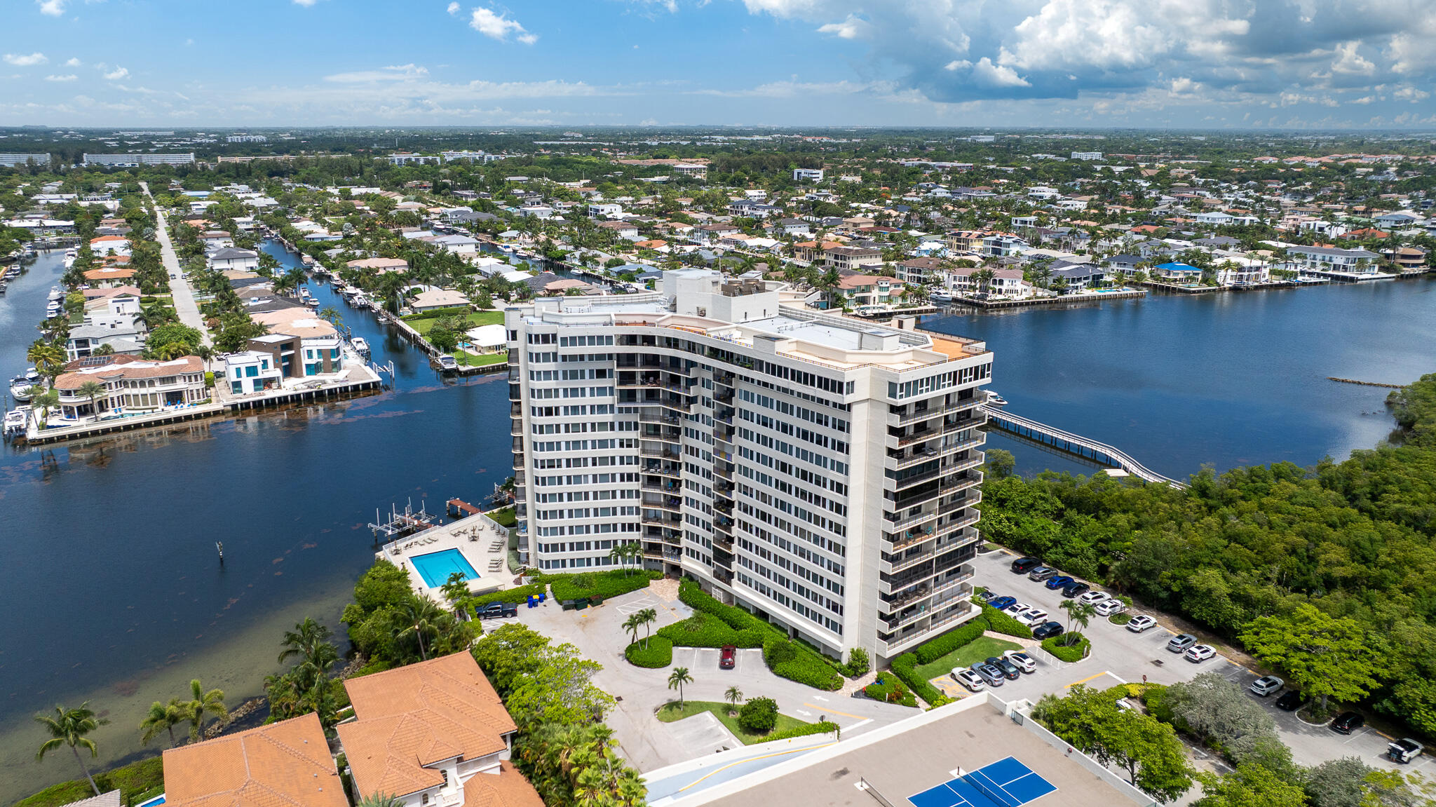 Foto de propiedad en 3912 S Ocean Boulevard 308, Highland Beach, FL 33487 Highland Beach con MLS# 