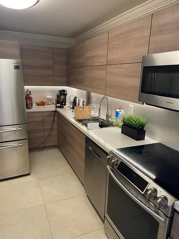 Foto de propiedad en 3000 S Ocean Drive 302, Hollywood, FL 33019 Hollywood con MLS# 