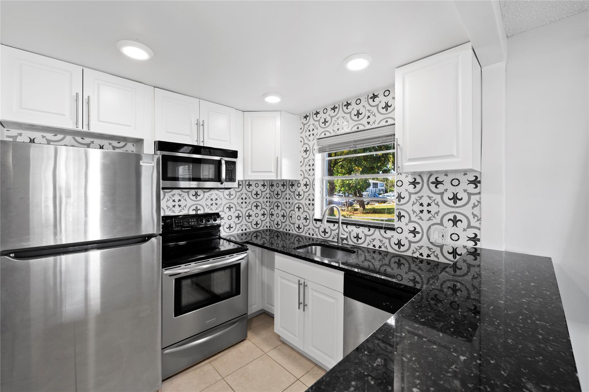 Foto de propiedad en 28 Prescott B 28, Deerfield Beach, FL 33442 Deerfield Beach con MLS# 