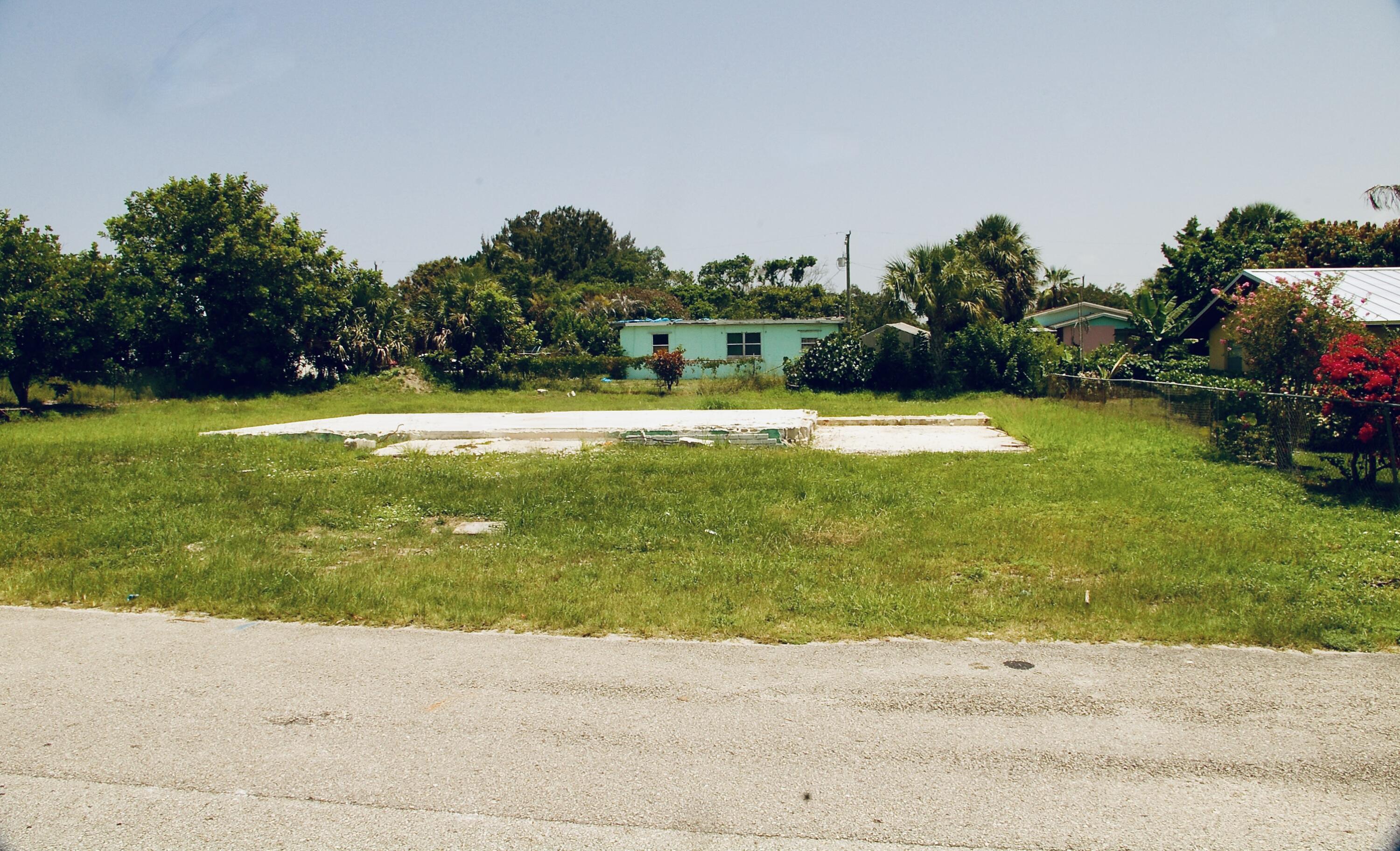 Foto de propiedad en 8480 SE Citrus Way, Hobe Sound, FL 33455 Hobe Sound con MLS# 