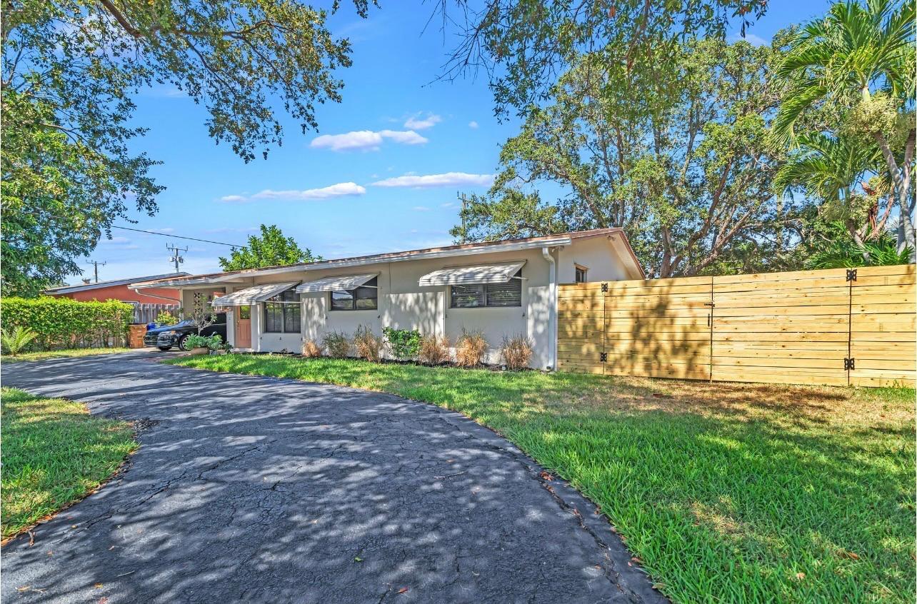 Foto de propiedad en 1304 SE 2nd Avenue, Deerfield Beach, FL 33441 Deerfield Beach con MLS# 