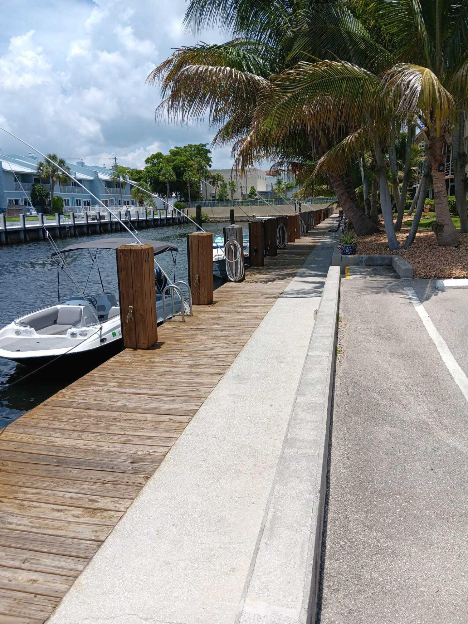 Foto de propiedad en 4502 N Federal Highway 231 D, Lighthouse Point, FL 33064 Lighthouse Point con MLS# 