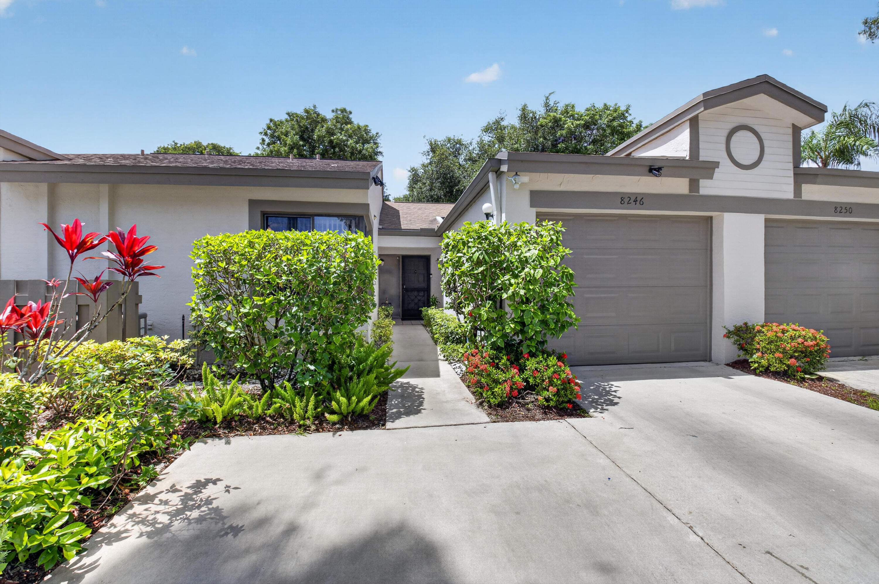 Foto de propiedad en 8246 Springview Terrace, Boca Raton, FL 33496 Boca Raton con MLS# 