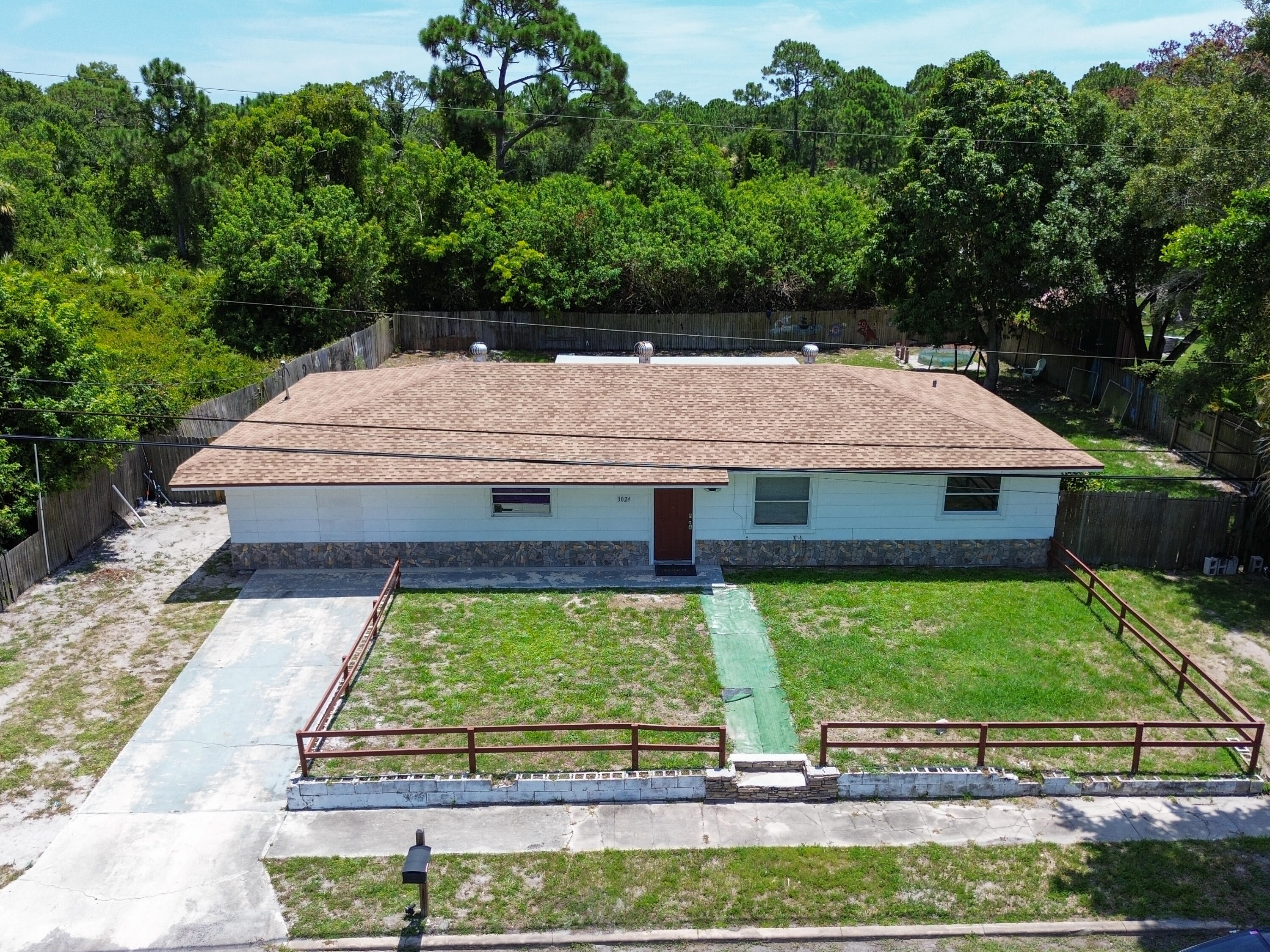 En Venta 3024 W Dixie Boulevard, Fort Pierce, FL 34946, Fort Pierce, FL 34946