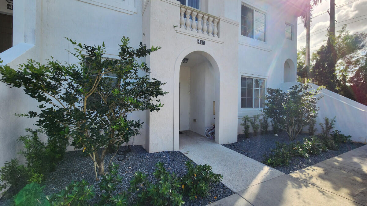 Foto de propiedad en 12600 SW 50th Court 411, Miramar, FL 33027 Miramar con MLS# 