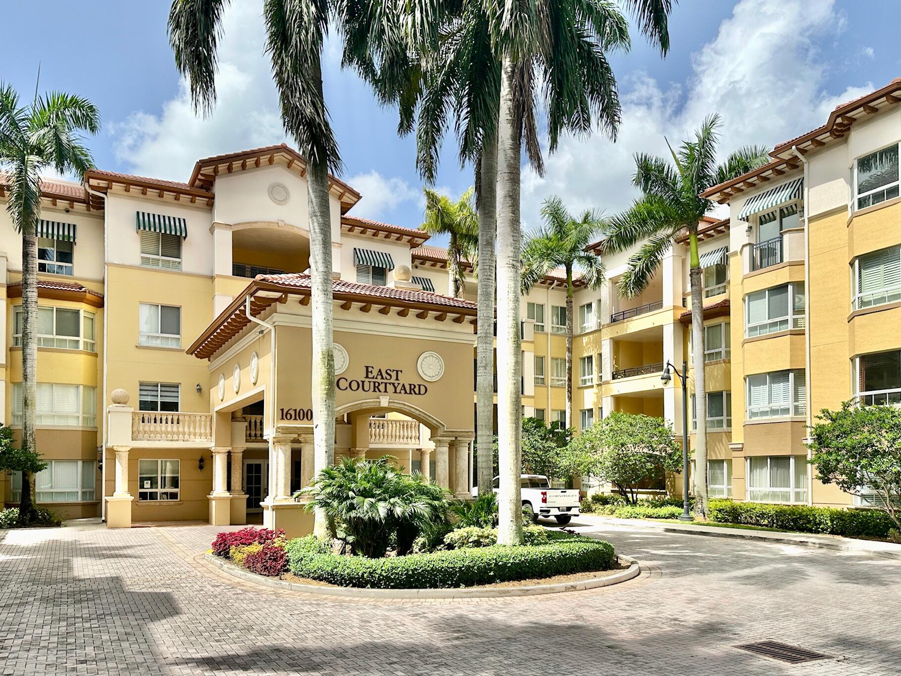 Foto de propiedad en 16100 Emerald Estates Drive 389, Weston, FL 33331 Weston con MLS# 
