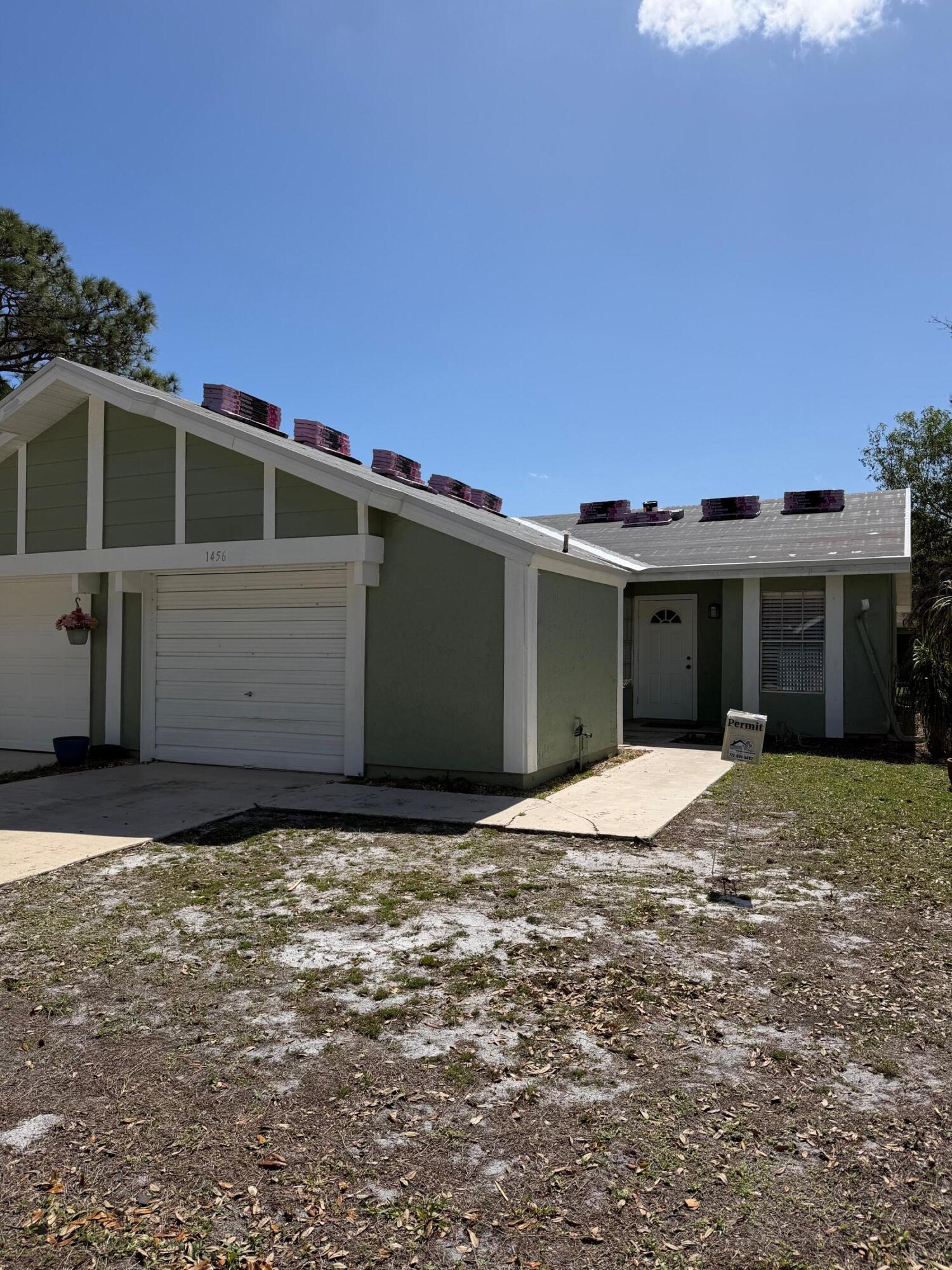 Foto de propiedad en 1456 SE Rivergreen Circle, Port St. Lucie, FL 34952 Port St. Lucie con MLS# 