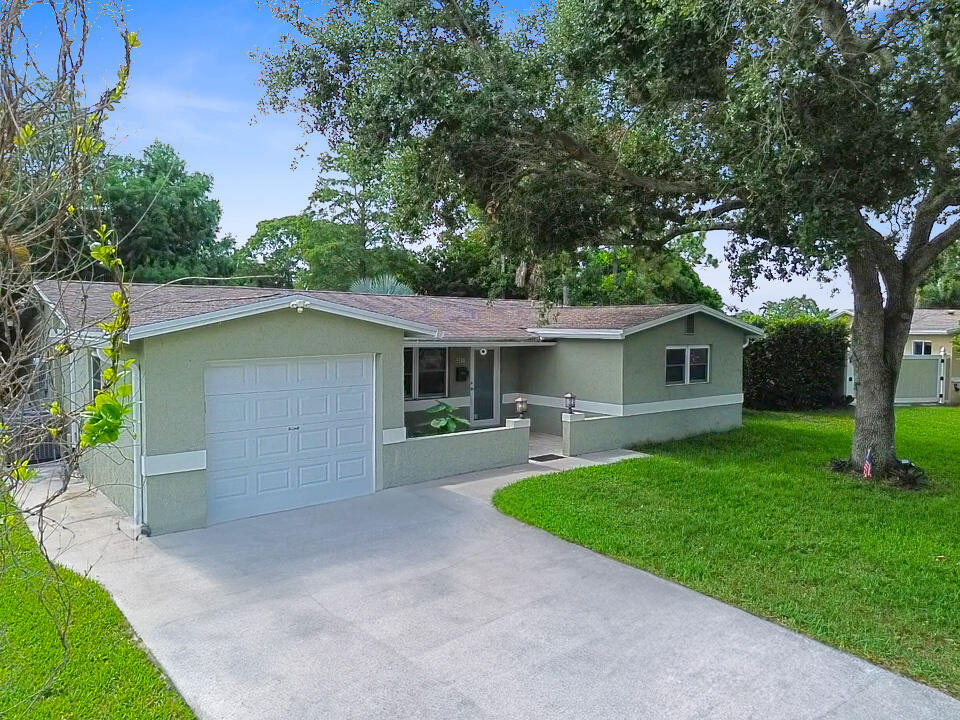 Foto de propiedad en 5288 SW 92nd Terrace, Cooper City, FL 33328 Cooper City con MLS# 