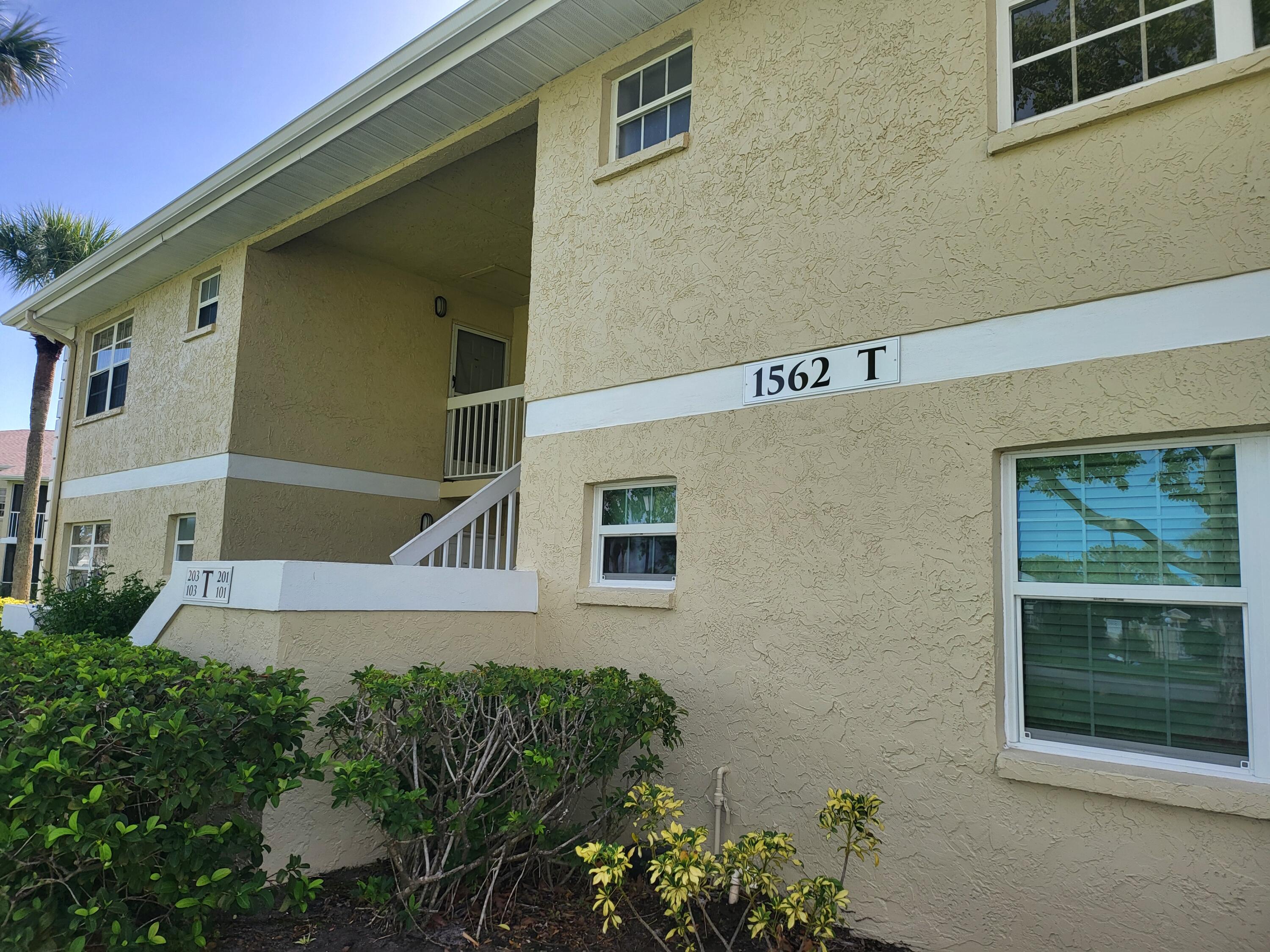 Alquilada 1562 SE Royal Green Circle 201, Port St. Lucie, FL 34952, Port St. Lucie, FL 34952