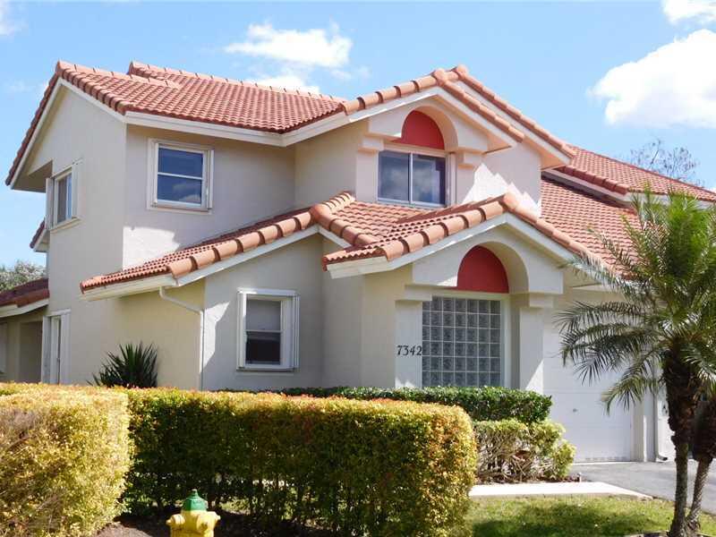 En Renta 7342 Pinewalk Drive S 56-12, Margate, FL 33063, Margate, FL 33063