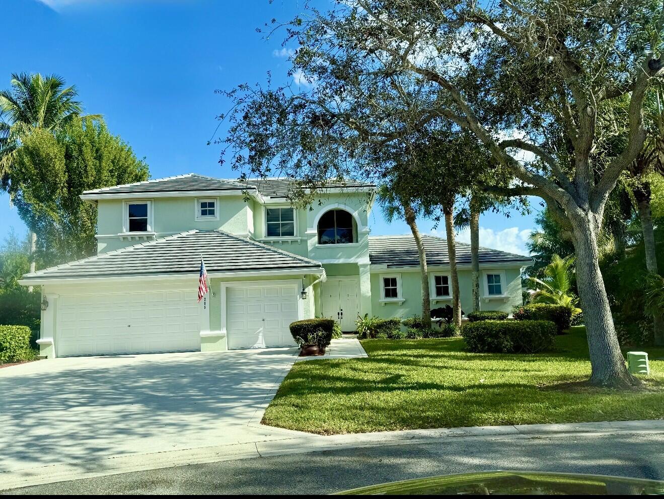 Foto de propiedad en 265 Swallowtail Lane, Jupiter, FL 33458 Jupiter con MLS# 