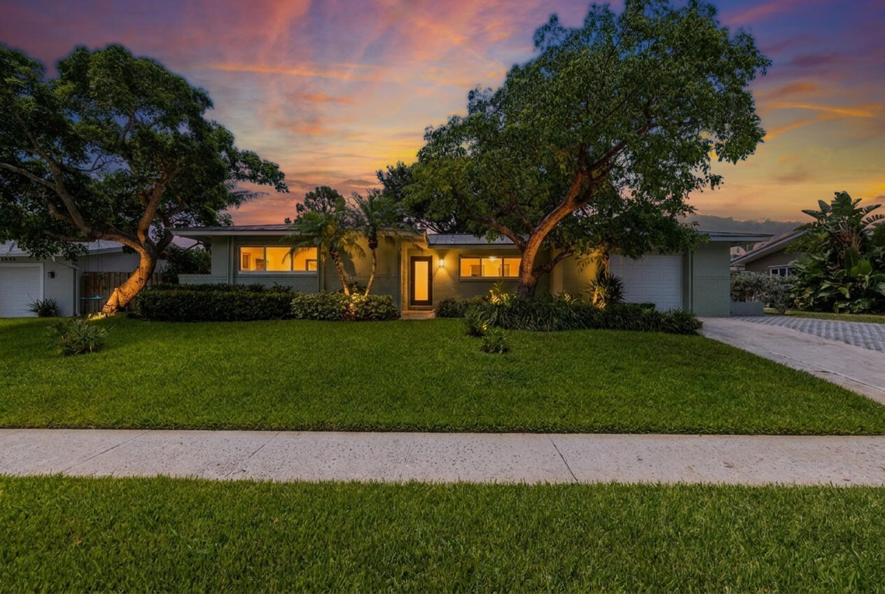 Foto de propiedad en 1002 SW 1st Street, Boca Raton, FL 33486 Boca Raton con MLS# 