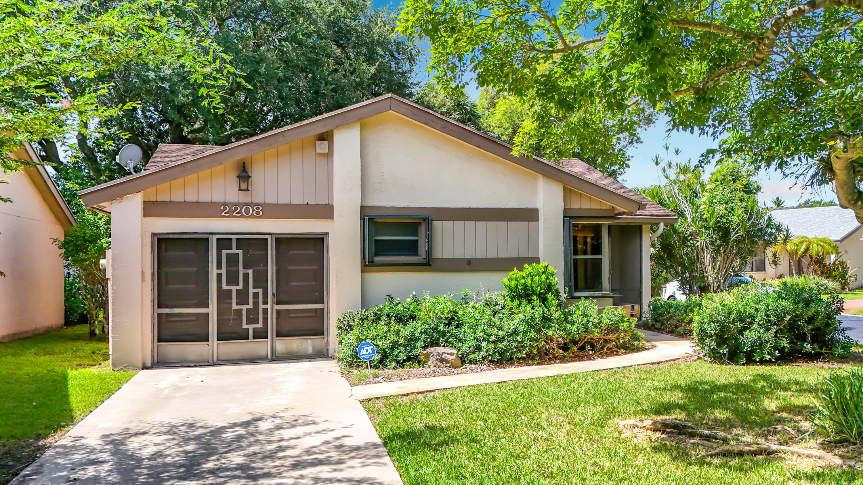 Vendido 2208 Seagrape Circle, Coconut Creek, FL 33066, Coconut Creek, FL 33066