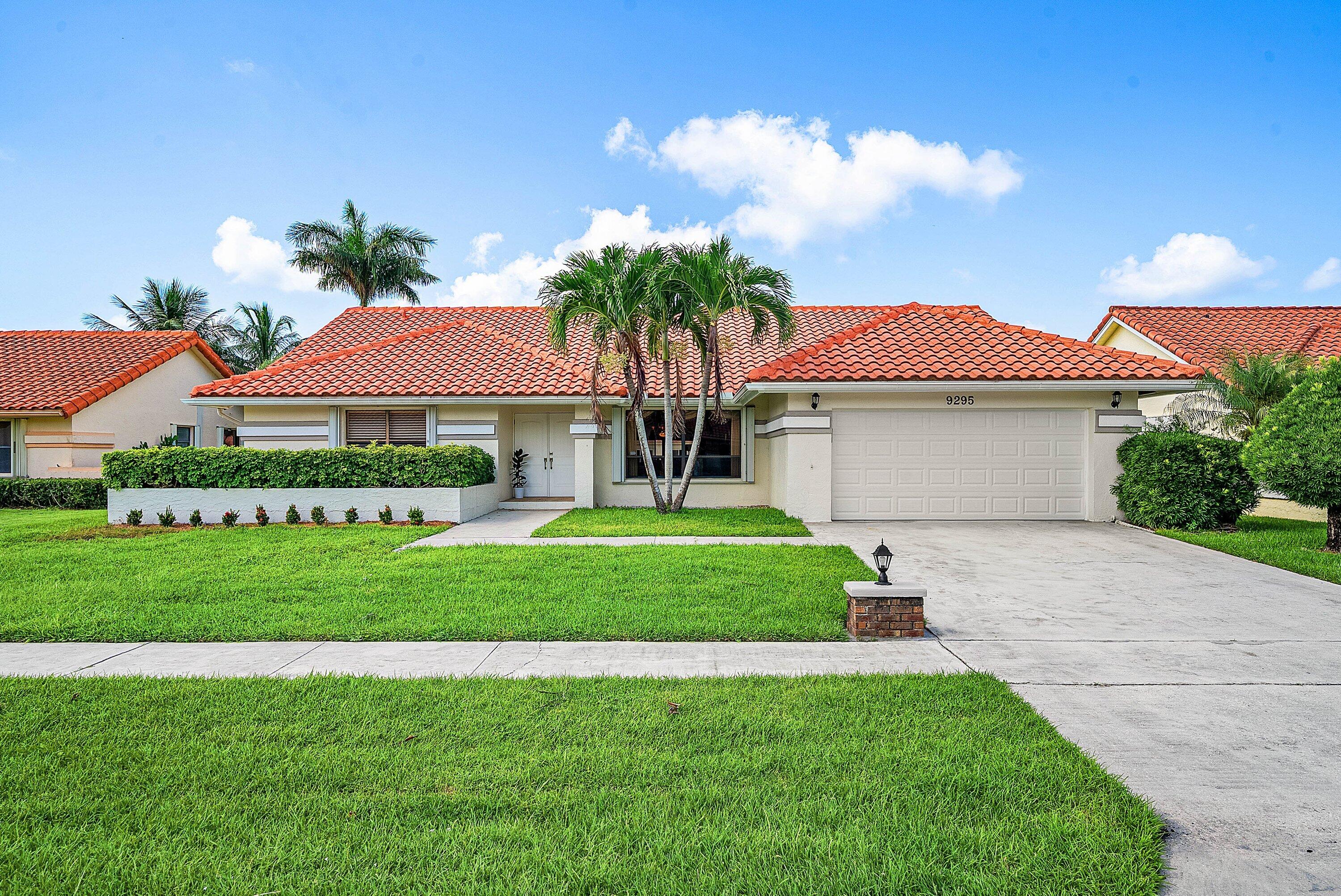 Foto de propiedad en 9295 Sun Pointe Drive, Boynton Beach, FL 33437 Boynton Beach con MLS# 