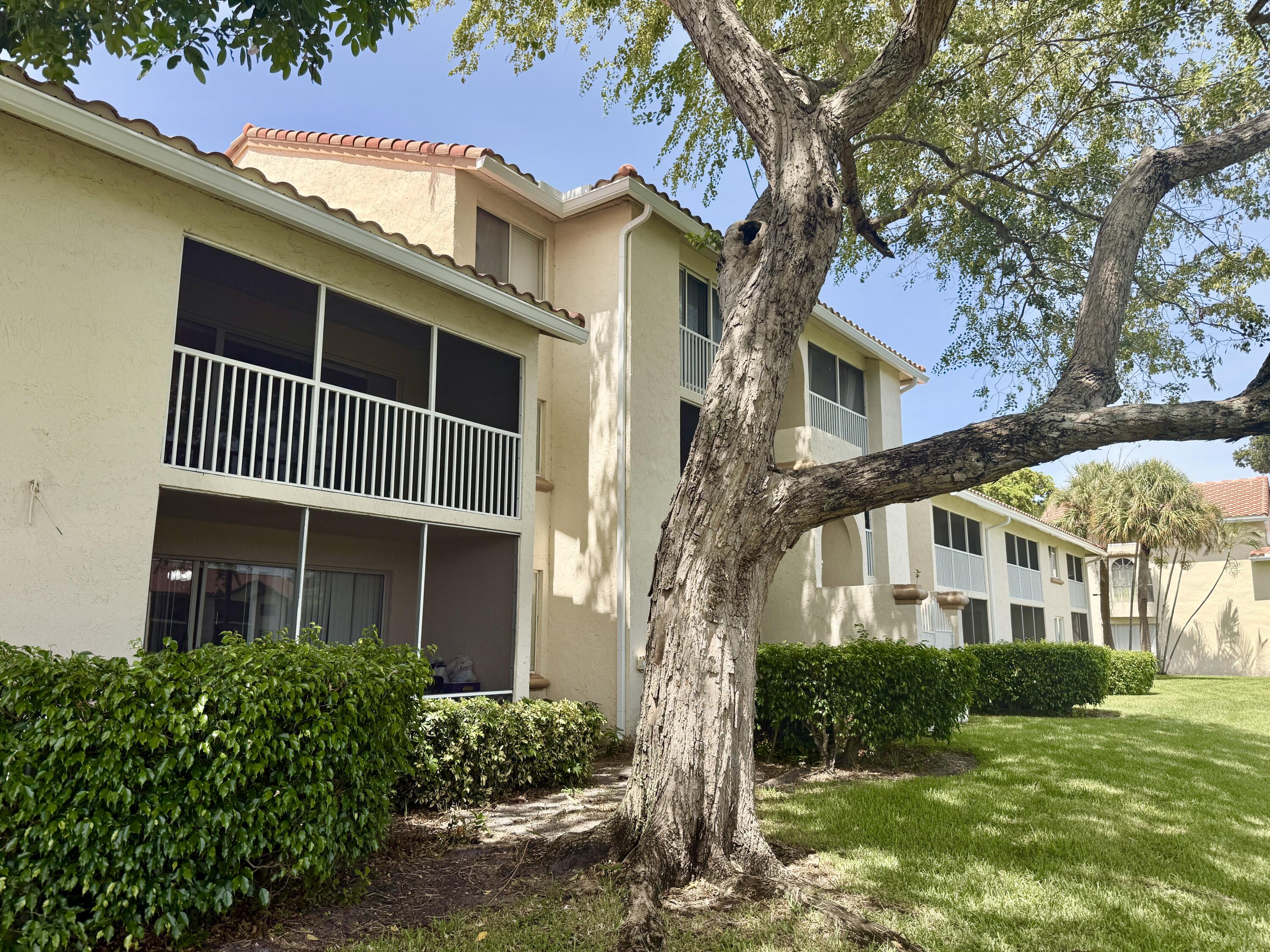 Foto de propiedad en 7206 Glenmoor Drive, West Palm Beach, FL 33409 West Palm Beach con MLS# 