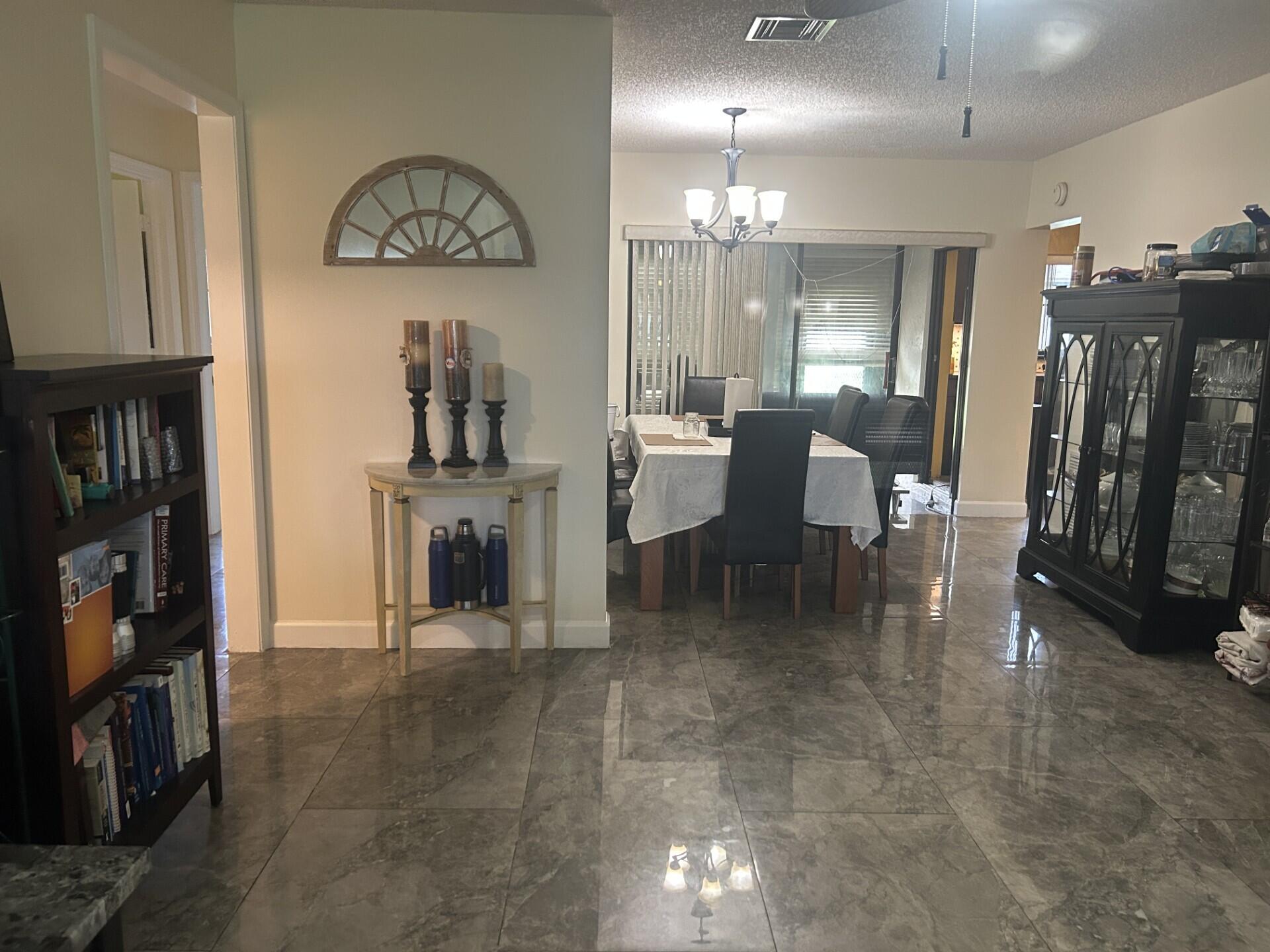 Foto de propiedad en 4882 Equestrian Circle A, Boynton Beach, FL 33436 Boynton Beach con MLS# 