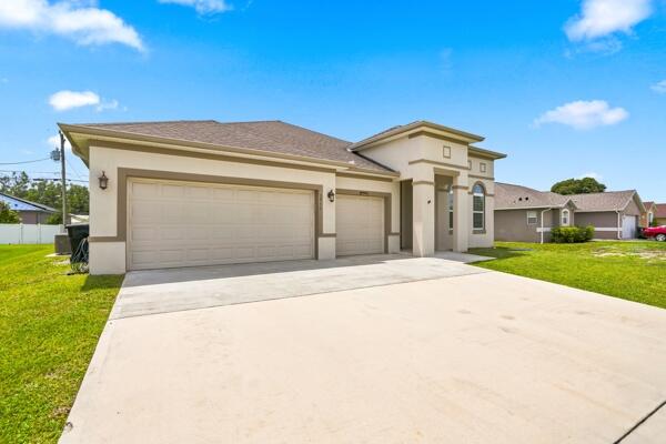 En Venta 1957 SW LOGAN Street, Port St. Lucie, FL 34953, Port St. Lucie, FL 34953