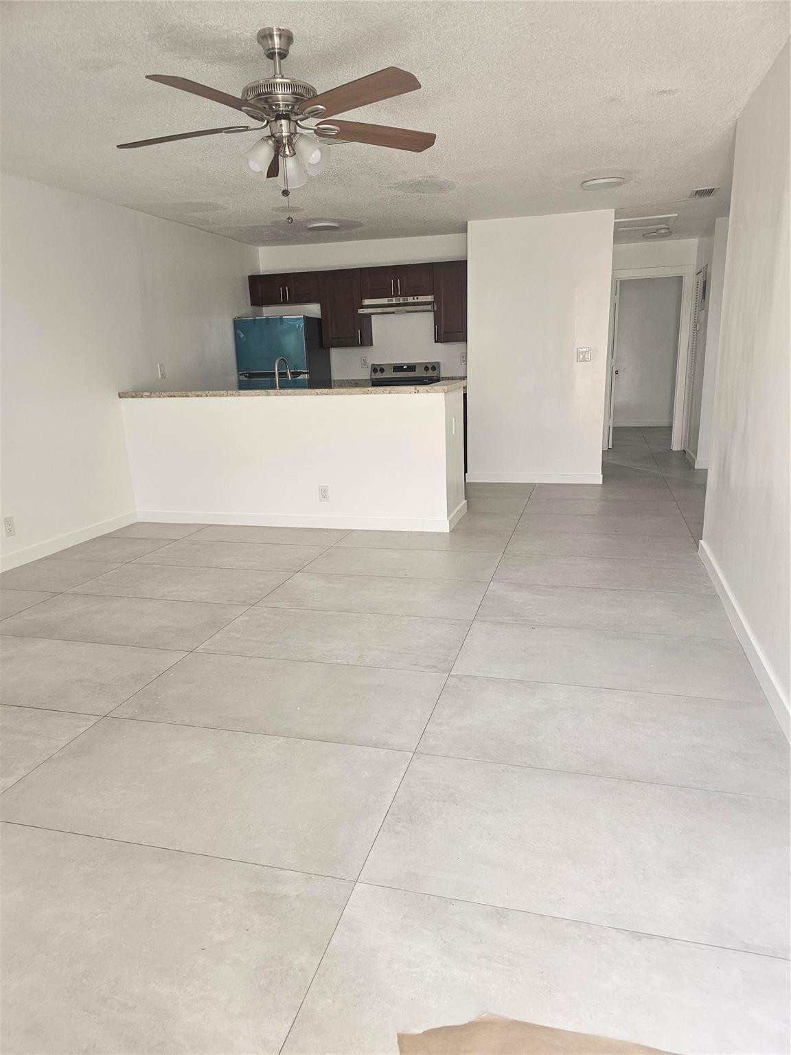 Foto de propiedad en 5219 NW 18th Court, Lauderhill, FL 33313 Lauderhill con MLS# 