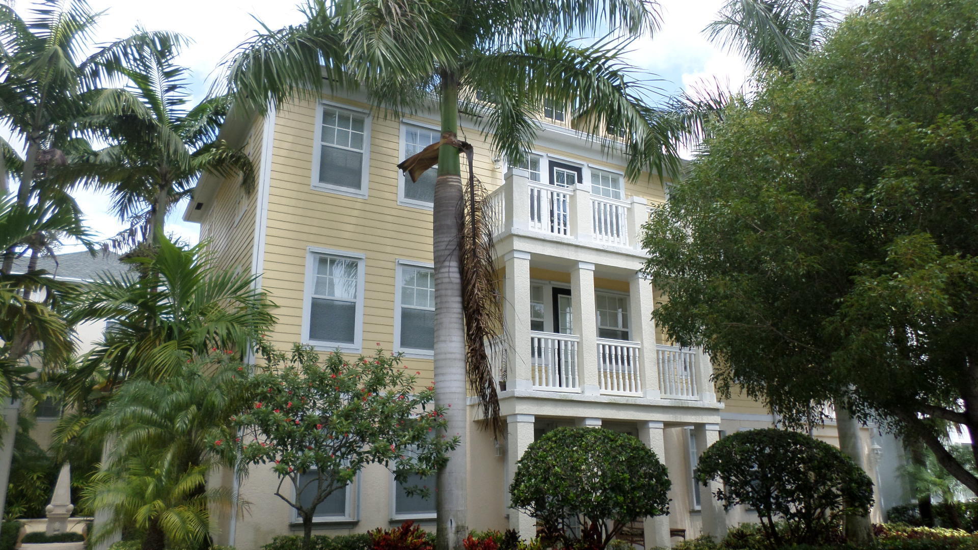 Foto de propiedad en 276 Murcia Drive 307, Jupiter, FL 33458 Jupiter con MLS# 