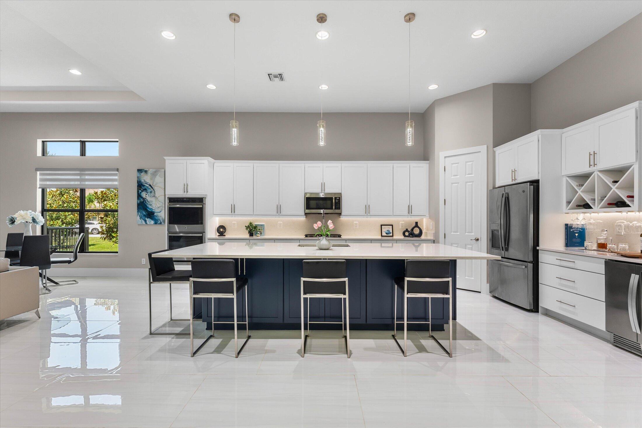 Foto de propiedad en 12110 KALMAR Circle N, Parkland, FL 33076 Parkland con MLS# 