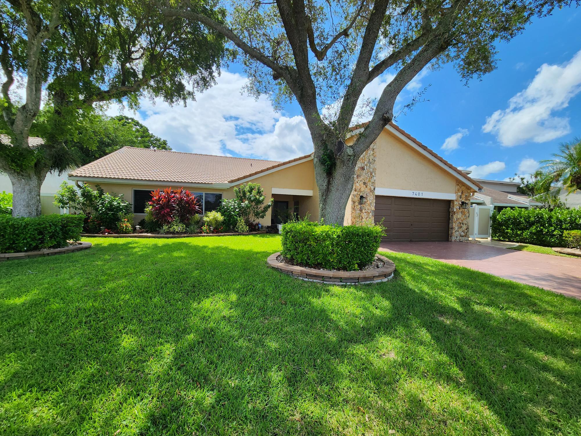En Venta 7401 CORKWOOD Terrace, Tamarac, FL 33321, Tamarac, FL 33321