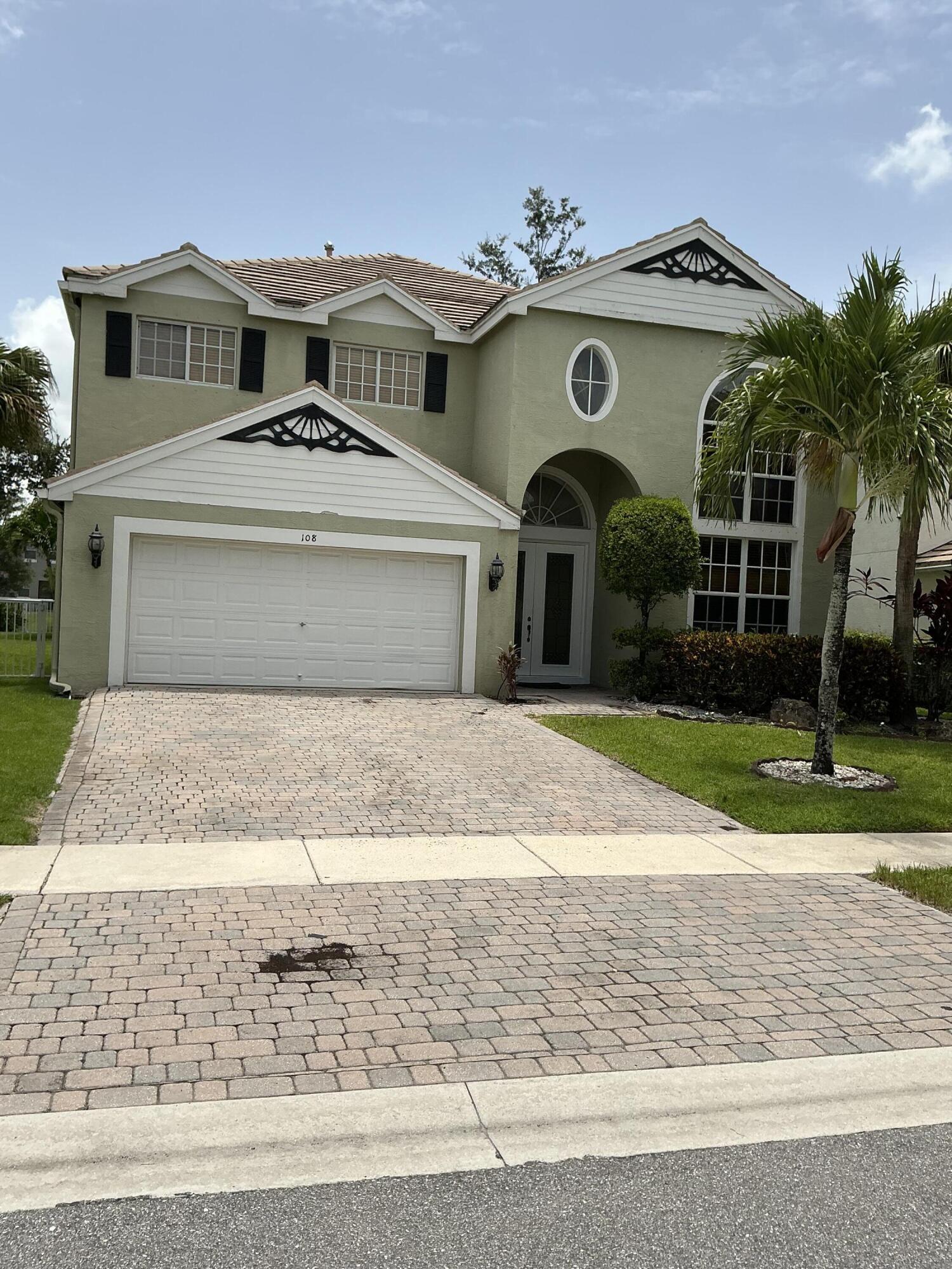 Alquilada 108 Kensington Way, Royal Palm Beach, FL 33411, Royal Palm Beach, FL 33411