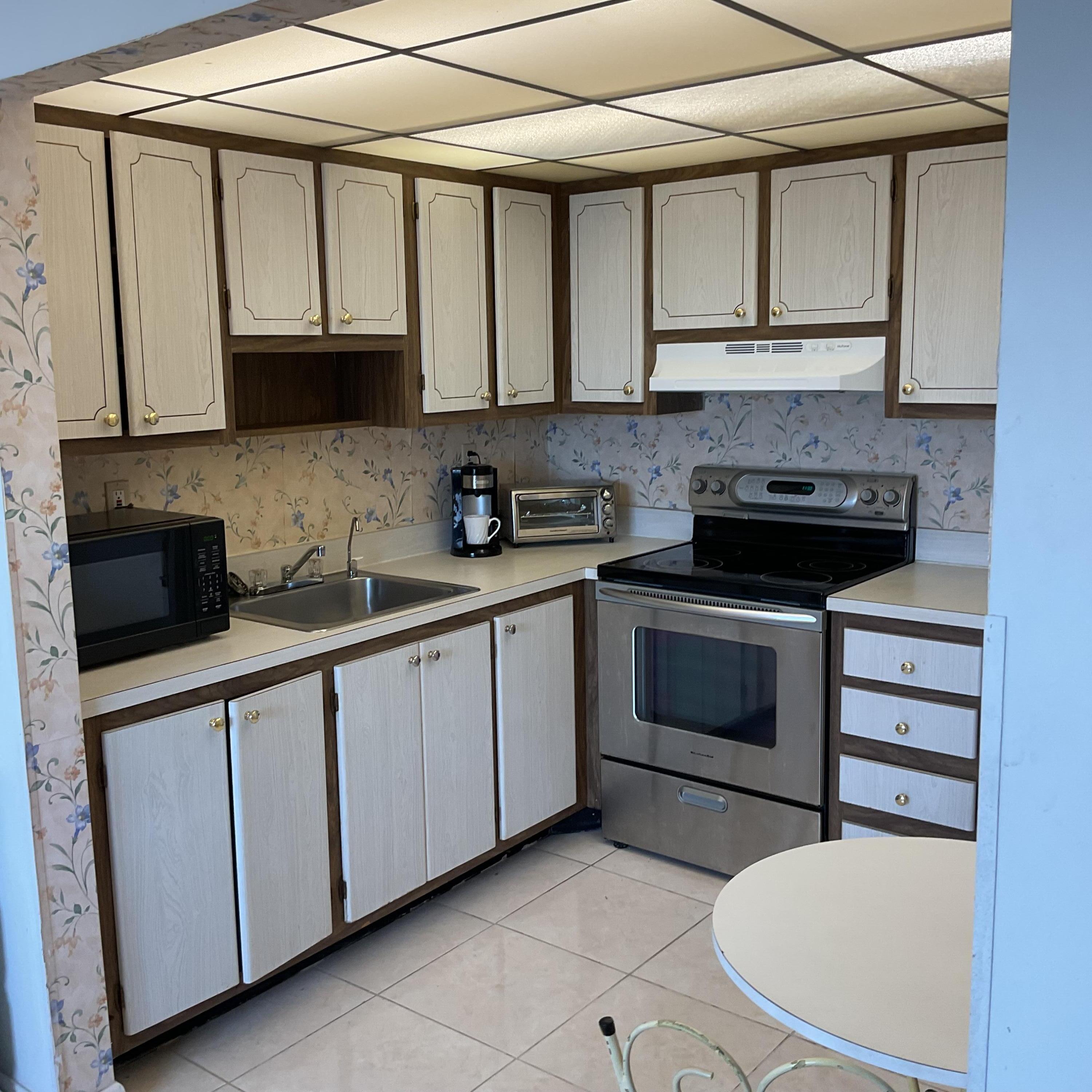 En Venta 192 Flanders Drive, Delray Beach, FL 33484, Delray Beach, FL 33484