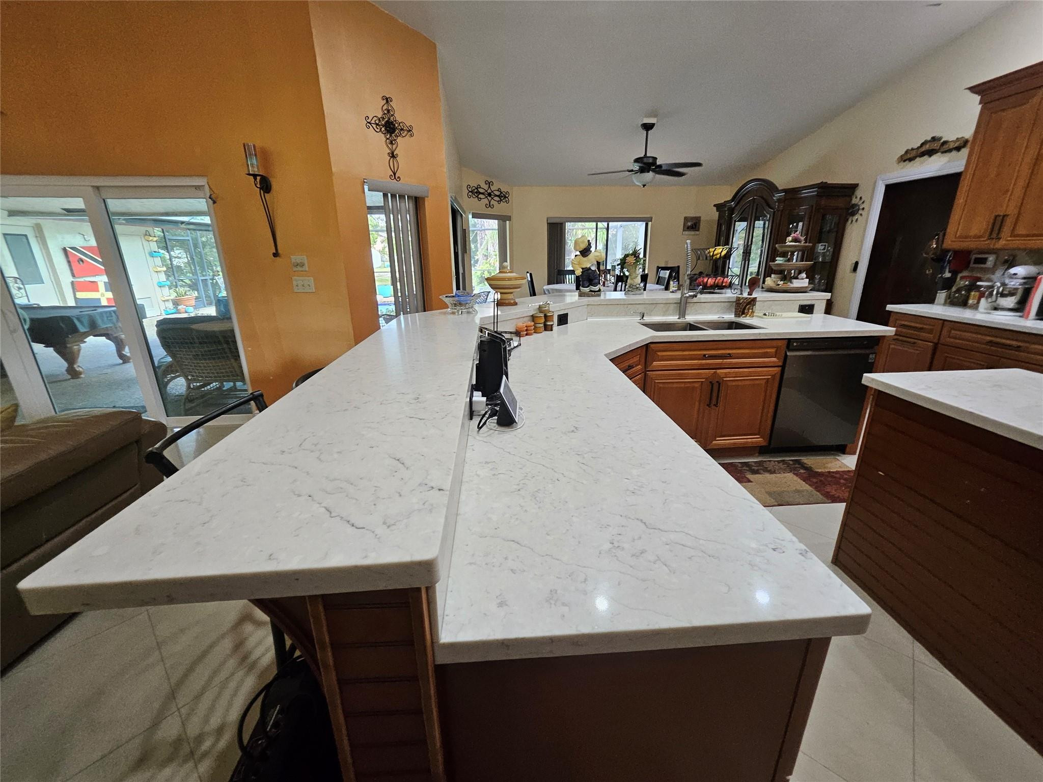 En Renta 197 NW 113th Way, Coral Springs, FL 33071, Coral Springs, FL 33071