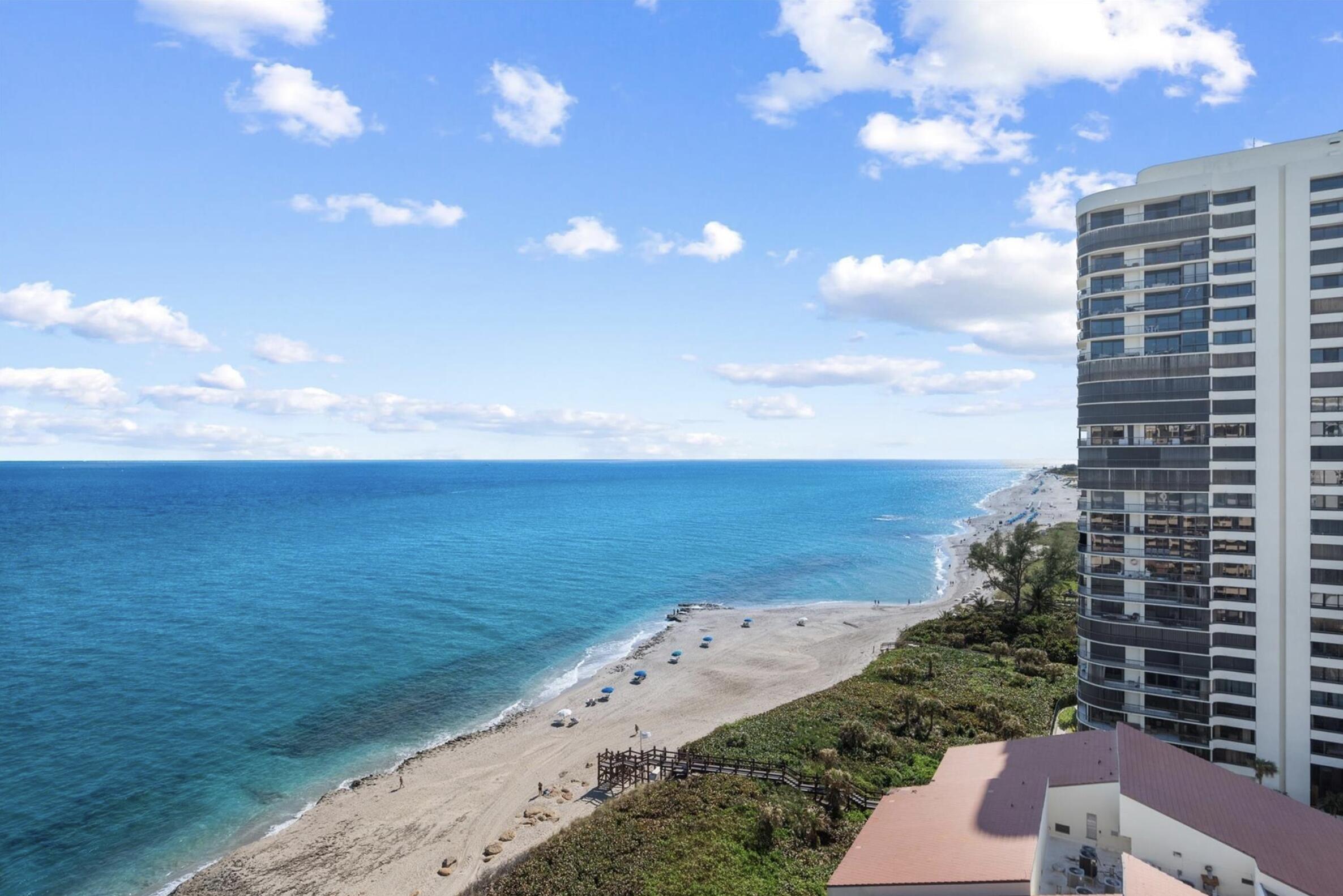 Foto de propiedad en 4200 N Ocean Drive 1-1603, Singer Island, FL 33404 Singer Island con MLS# 