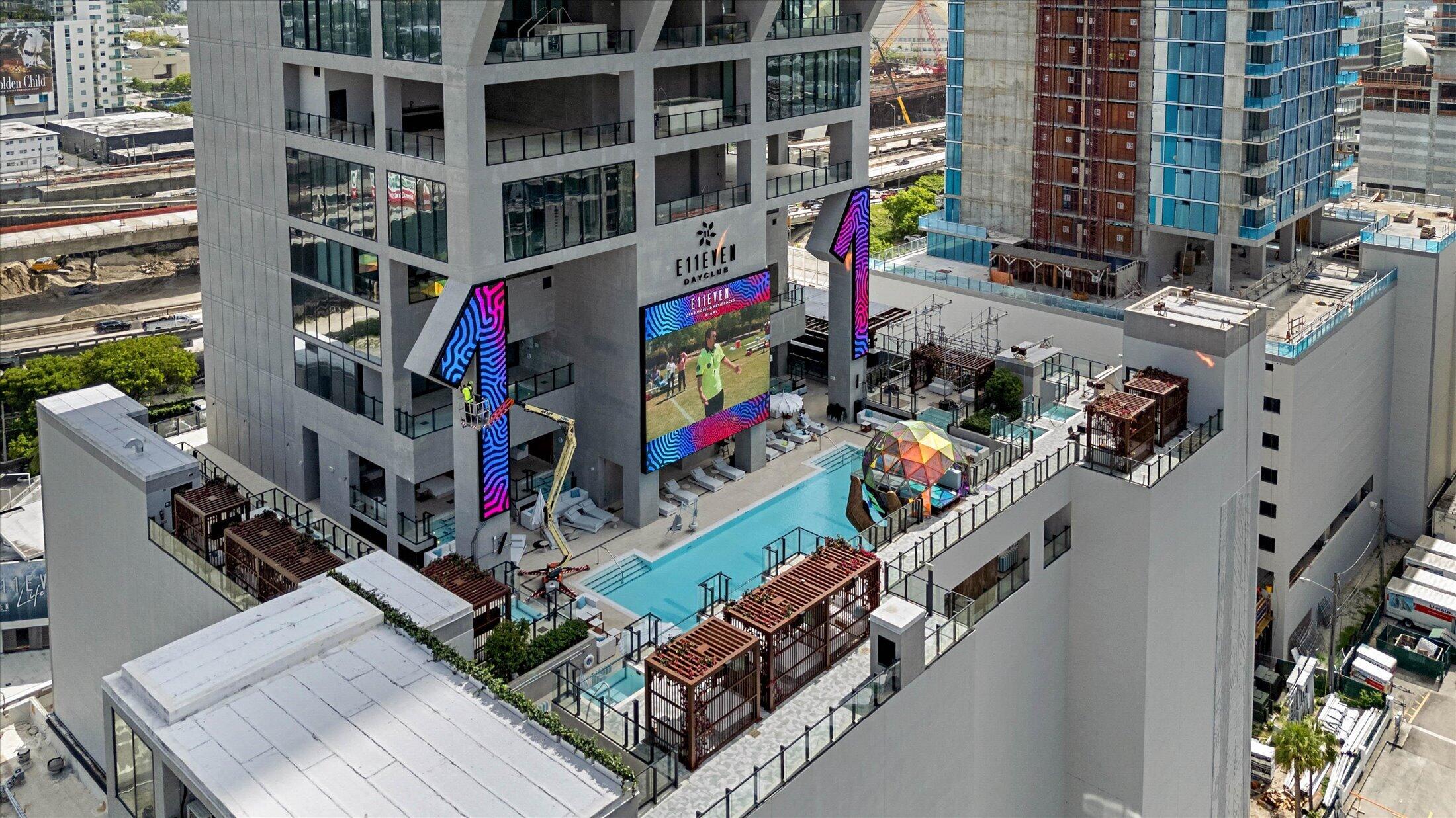 Foto de propiedad en 20 NE 11th Street EXPH06A, Miami, FL 33132 Miami con MLS#