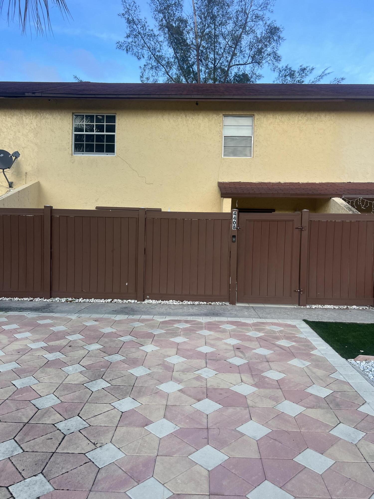 En Renta 4408 NW 3RD Terrace, Deerfield Beach, FL 33064, Deerfield Beach, FL 33064